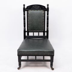 Gregory & Co. Sillón de lactancia Aesthetic Movement con girasol estilizado tallado