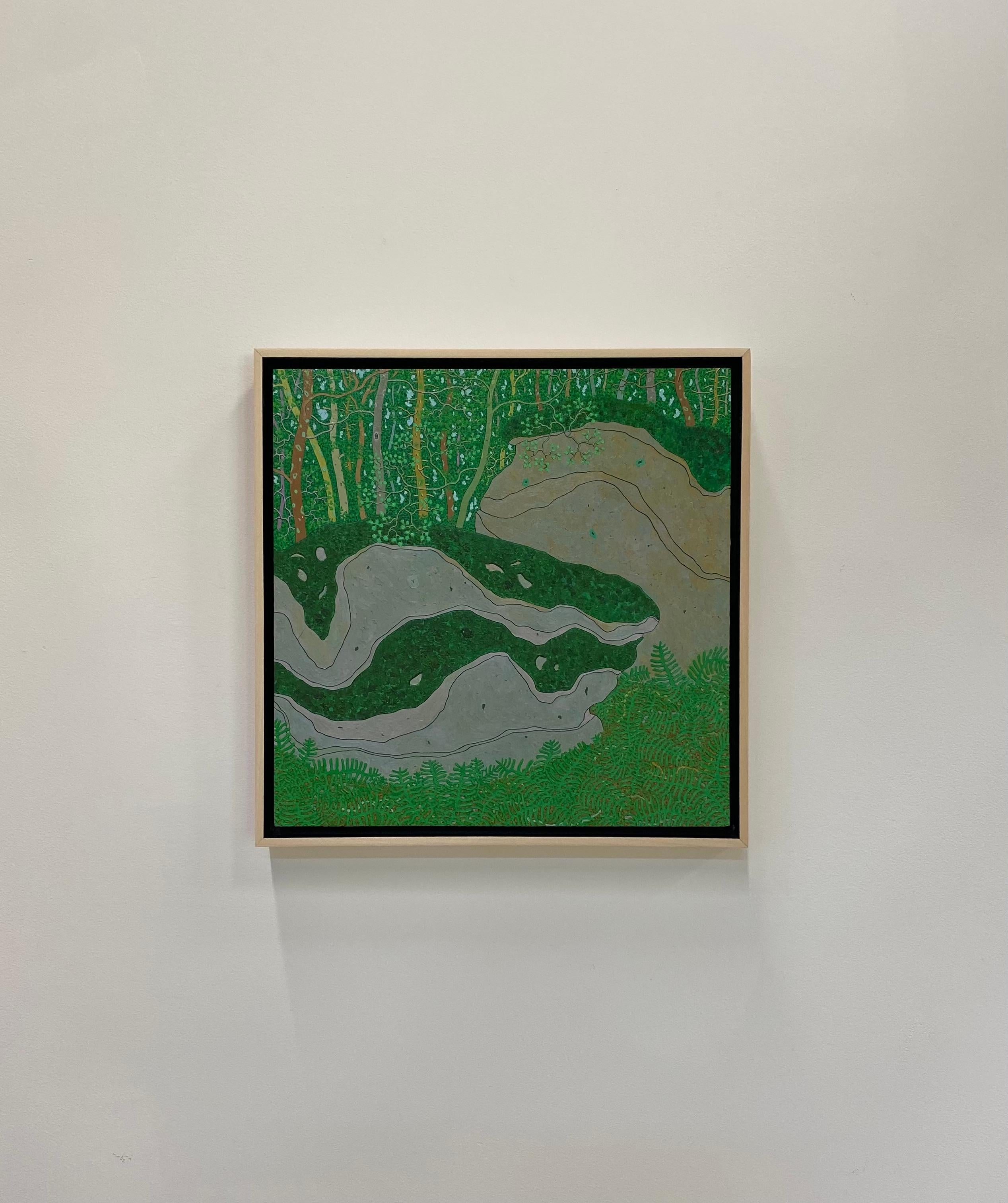 Cantos rodados cubiertos de musgo Agosto - Árboles verdes Paisaje forestal de verano, 2014 en venta 9