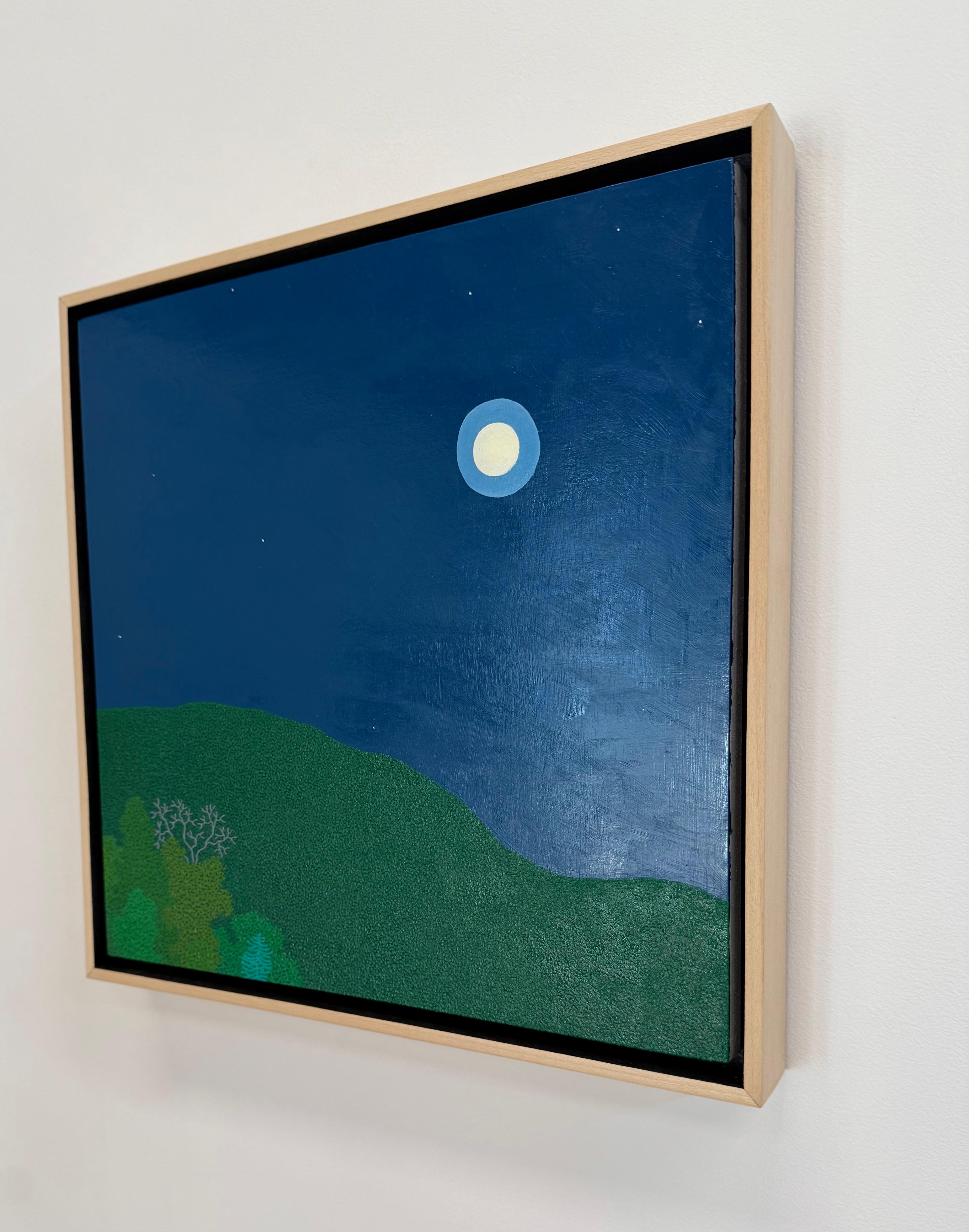 Lune annelée - ciel nocturne étoiles arbres verts forêt paysage, 2025 - Vert Landscape Painting par Gregory Hennen