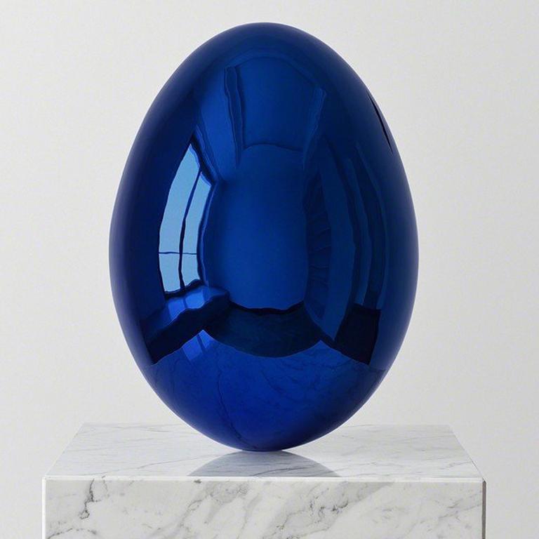 Gregory Orekhov – Mein Ei – Monumentale Skulptur im Angebot 2