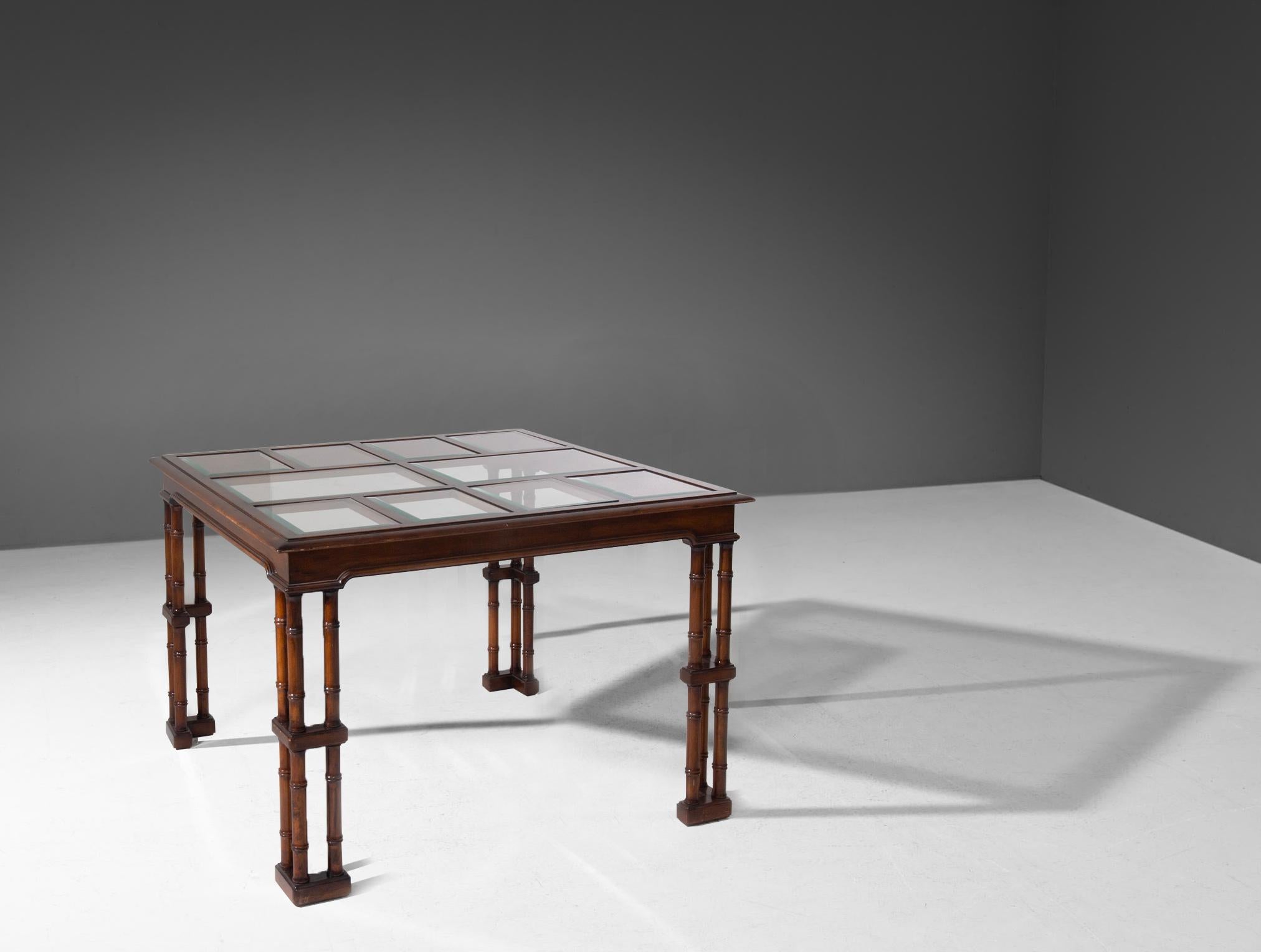 Moderno Gregotti's faux bamboo buffet tables with cut glass shelves in vendita