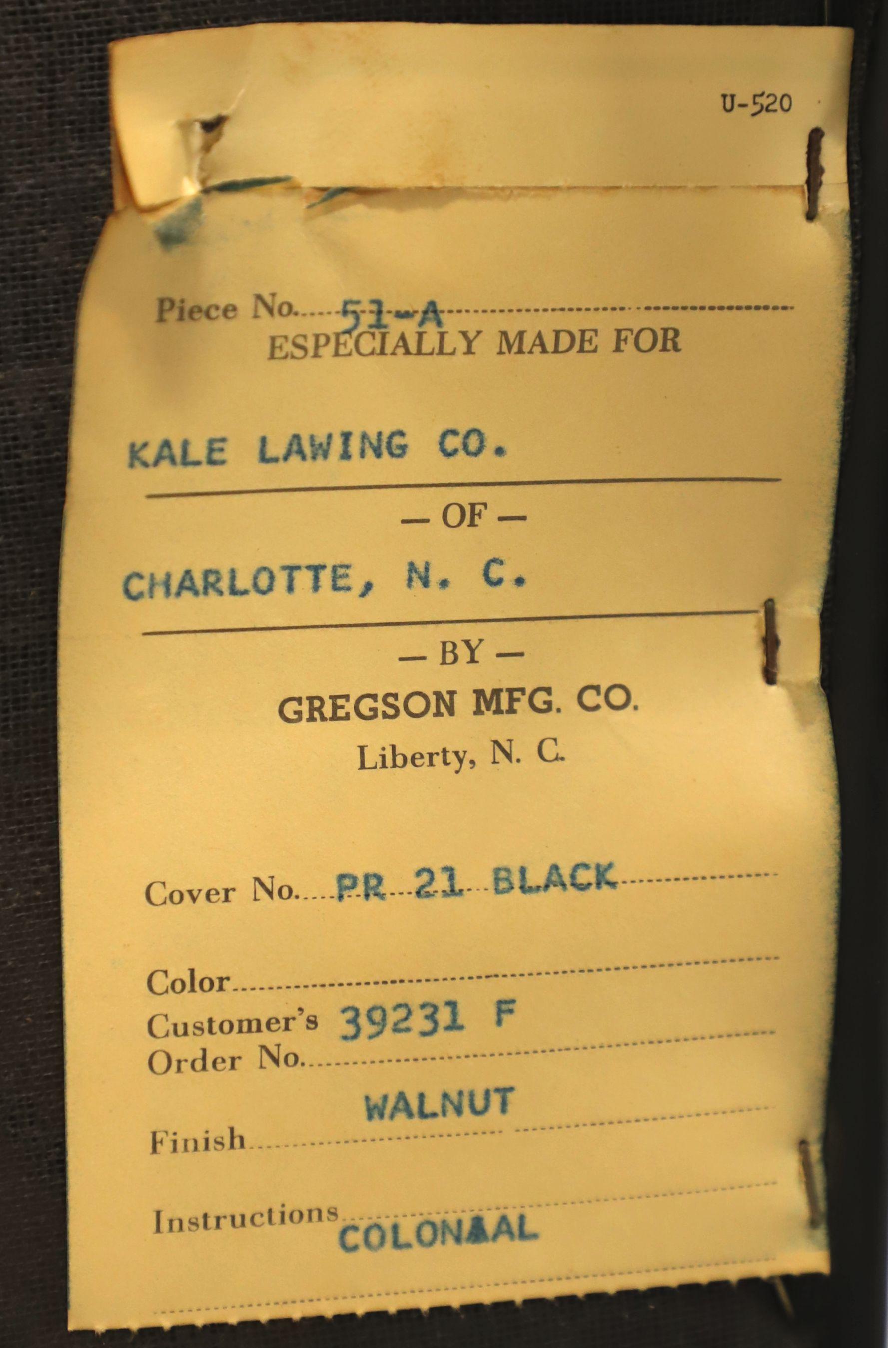 GREGSON Bürostuhl aus schwarzem Vinyl, Mitte des 20. Jahrhunderts im Angebot 3