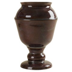 Vaso Grenat Foncé VII in ceramica smaltata color borgogna intenso di Gazar Studio