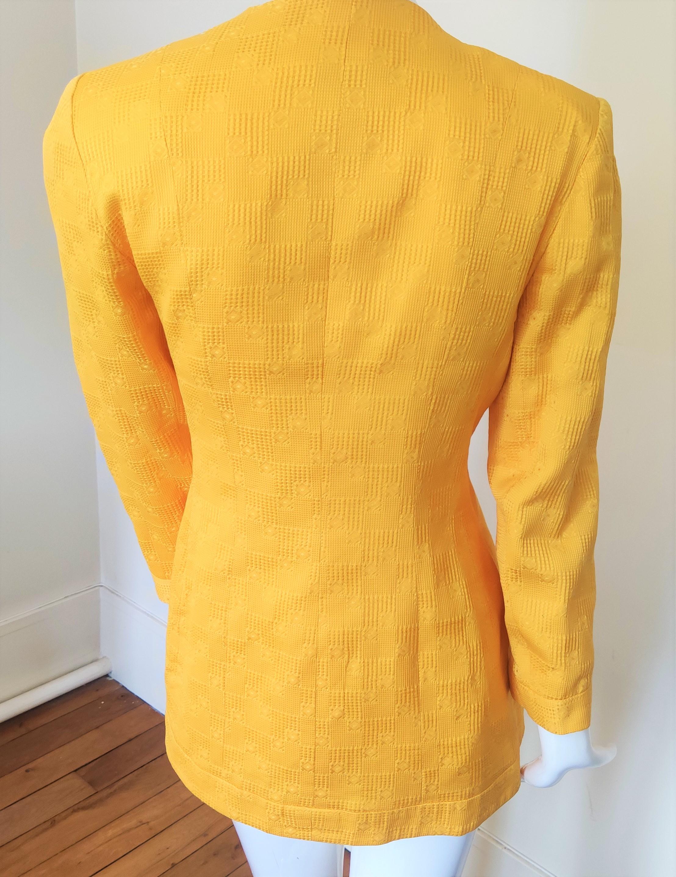 Gres Madame Paris Vintage Elegant Evening Yellow Amber Large Blazer Jacket For Sale 5