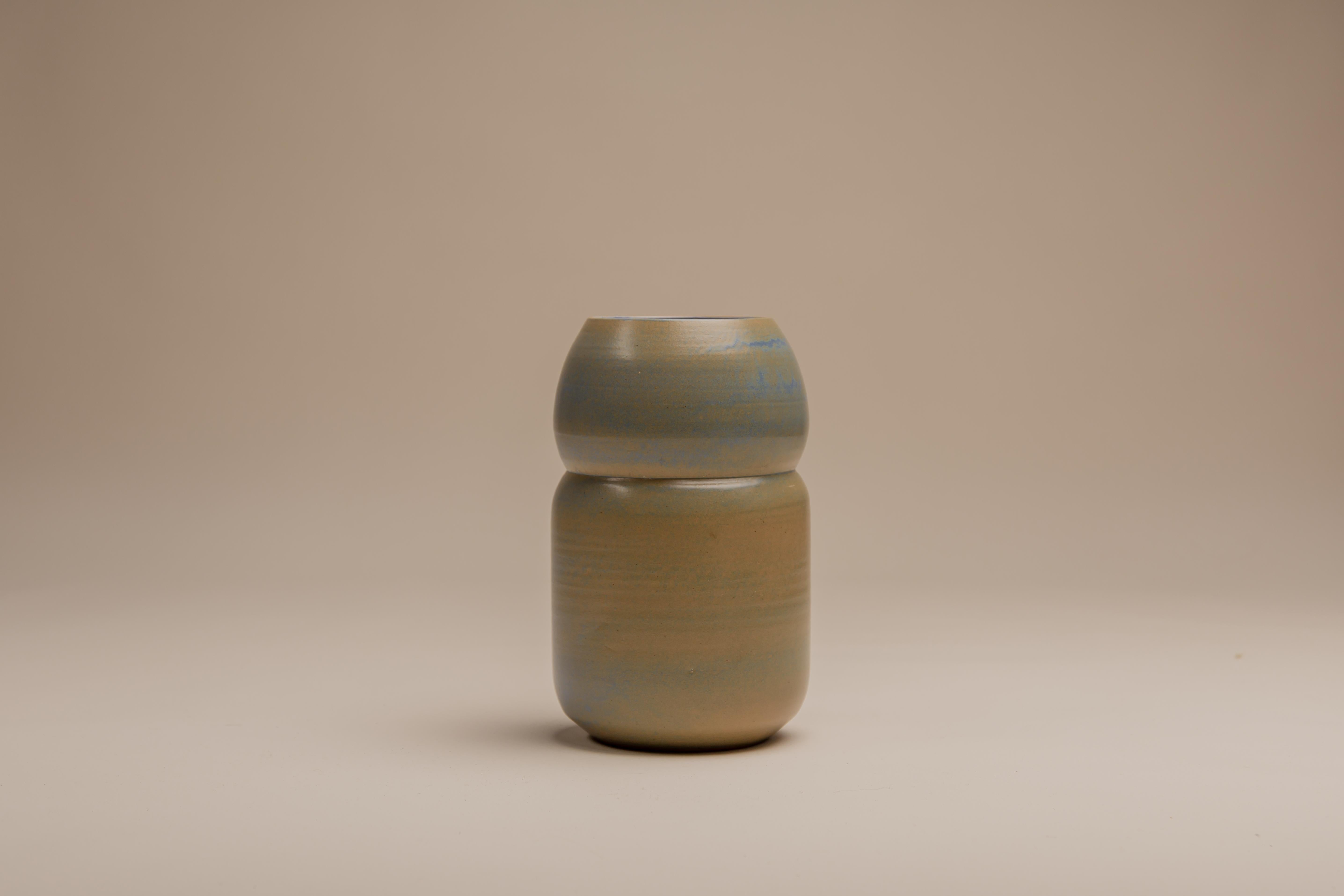 Colombiano Vaso Gres di Cruc Studio, vaso in ceramica colombiana in vendita