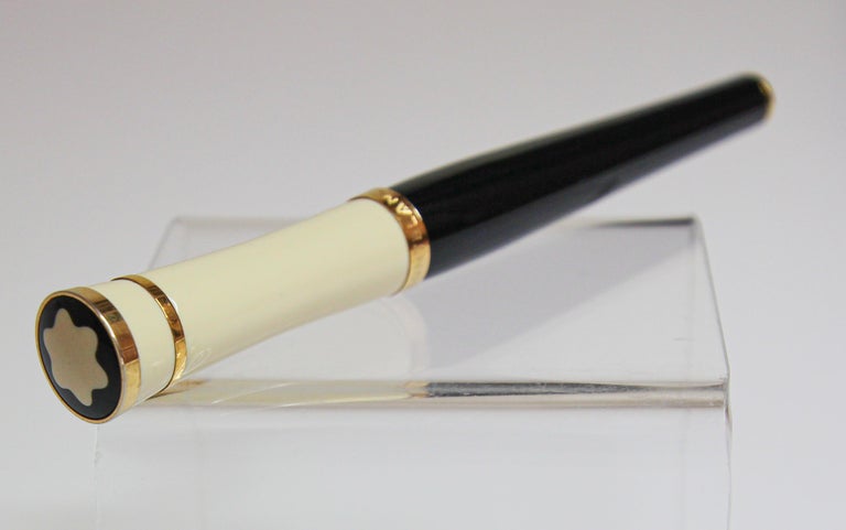 Greta Garbo Limited Edition Mont Blanc Ballpoint Pen with Pearl For Sale at  1stDibs | montblanc greta garbo ballpoint pen, mont blanc sale, mont blanc  greta garbo