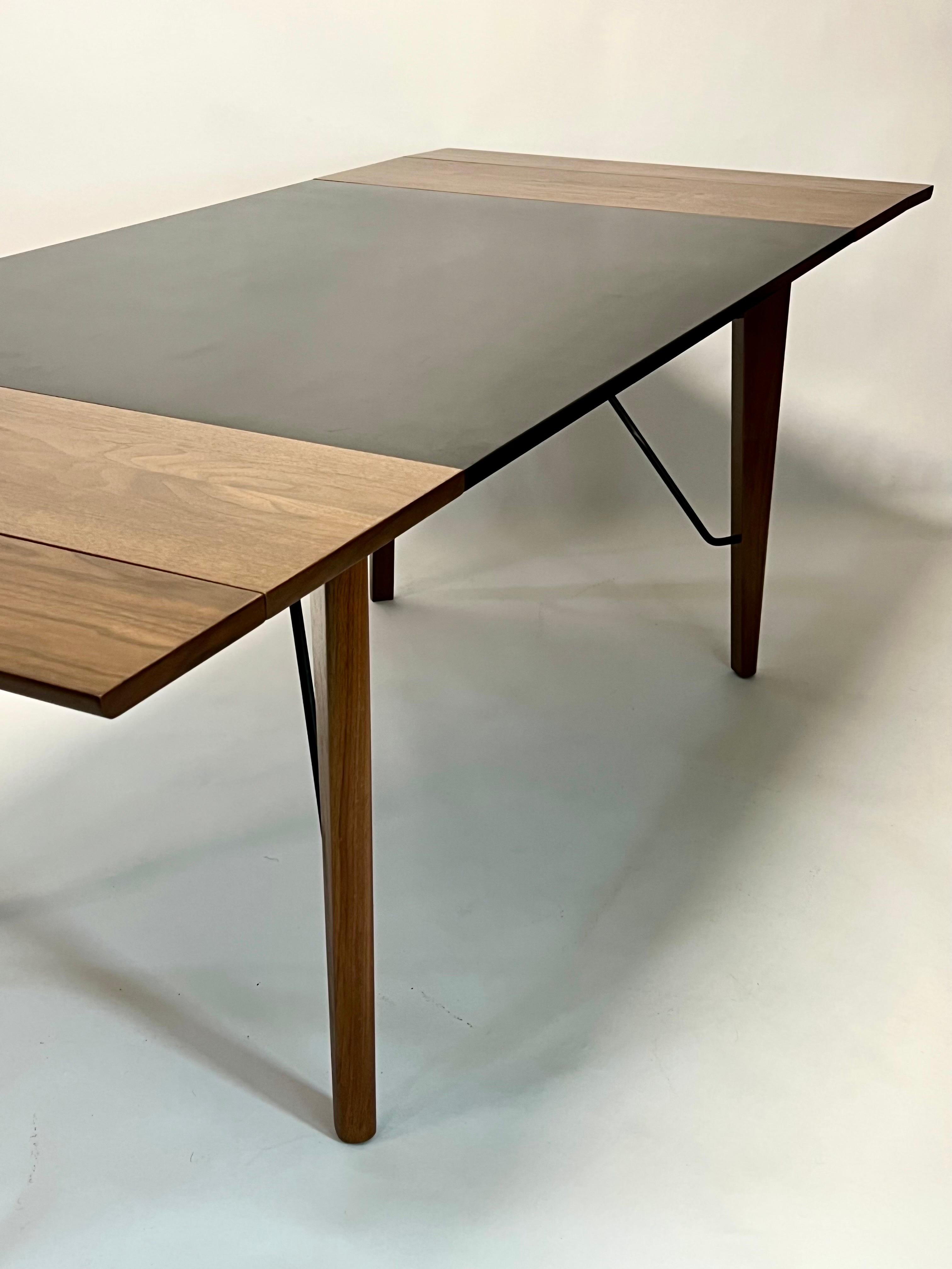 Greta Grossman Expanding Walnut Dining Table for Glenn of California, 1952 7