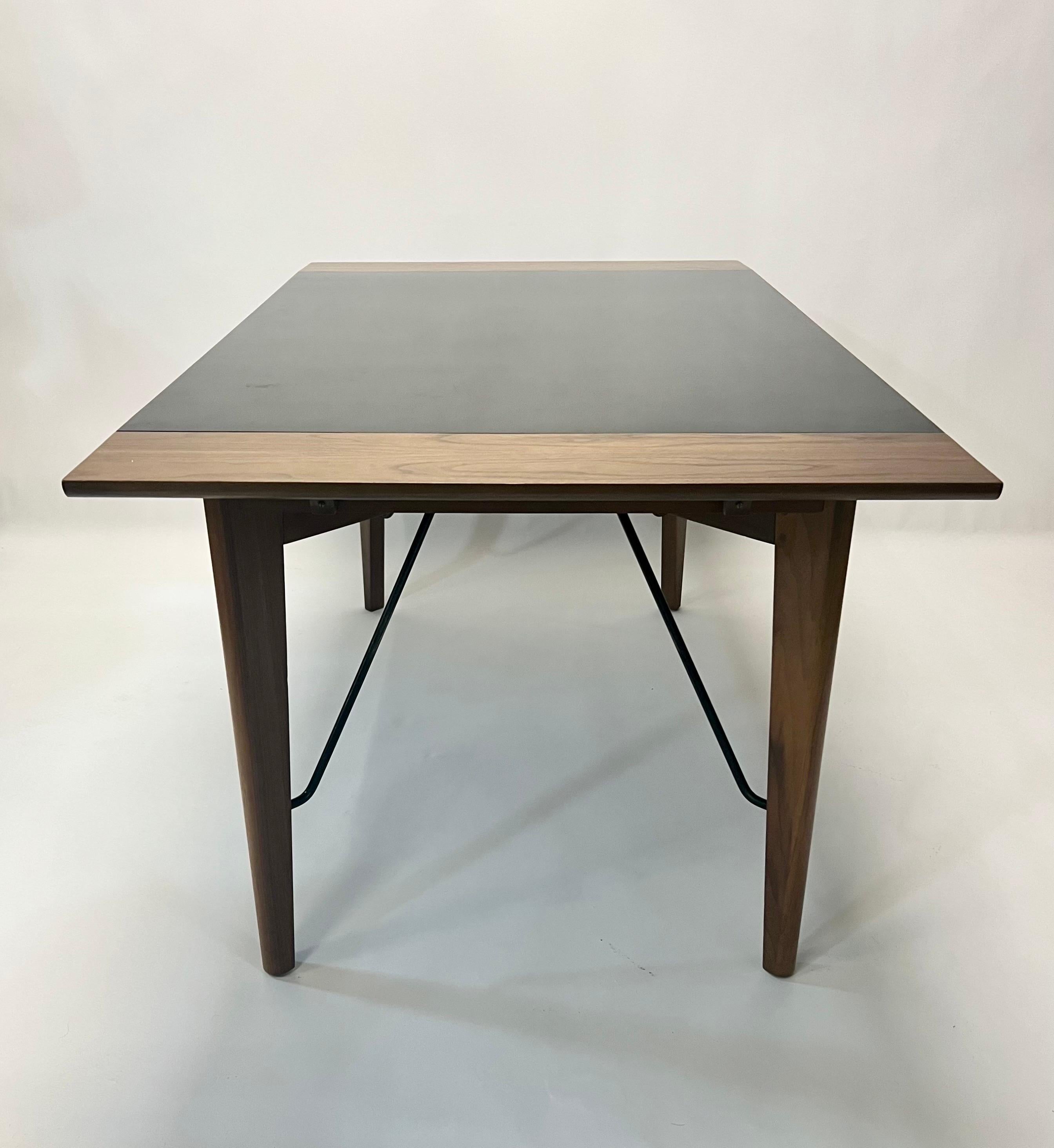 American Greta Grossman Expanding Walnut Dining Table for Glenn of California, 1952