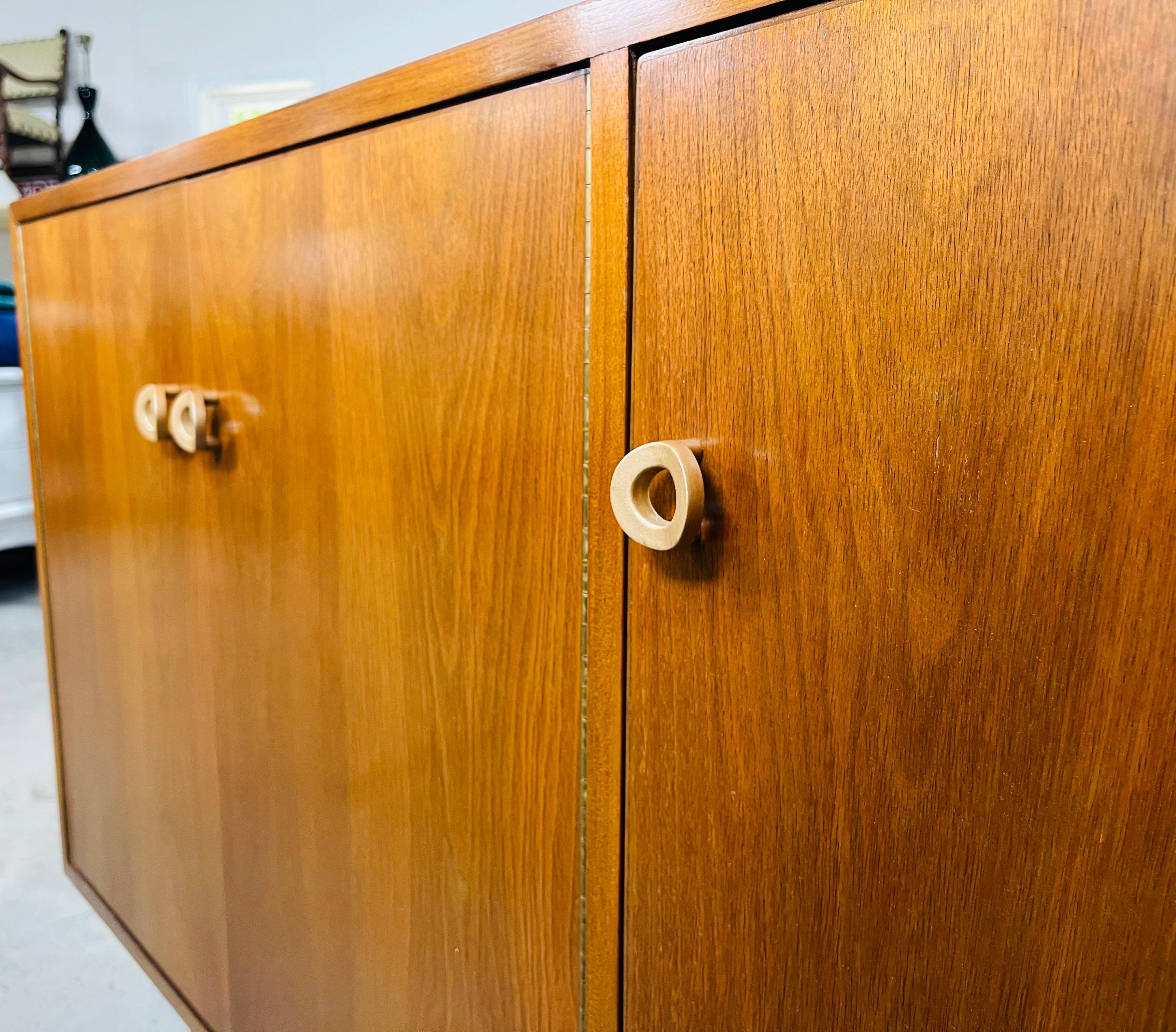 Greta Grossman for Glenn of California Walnut Buffet Or Credenza 1