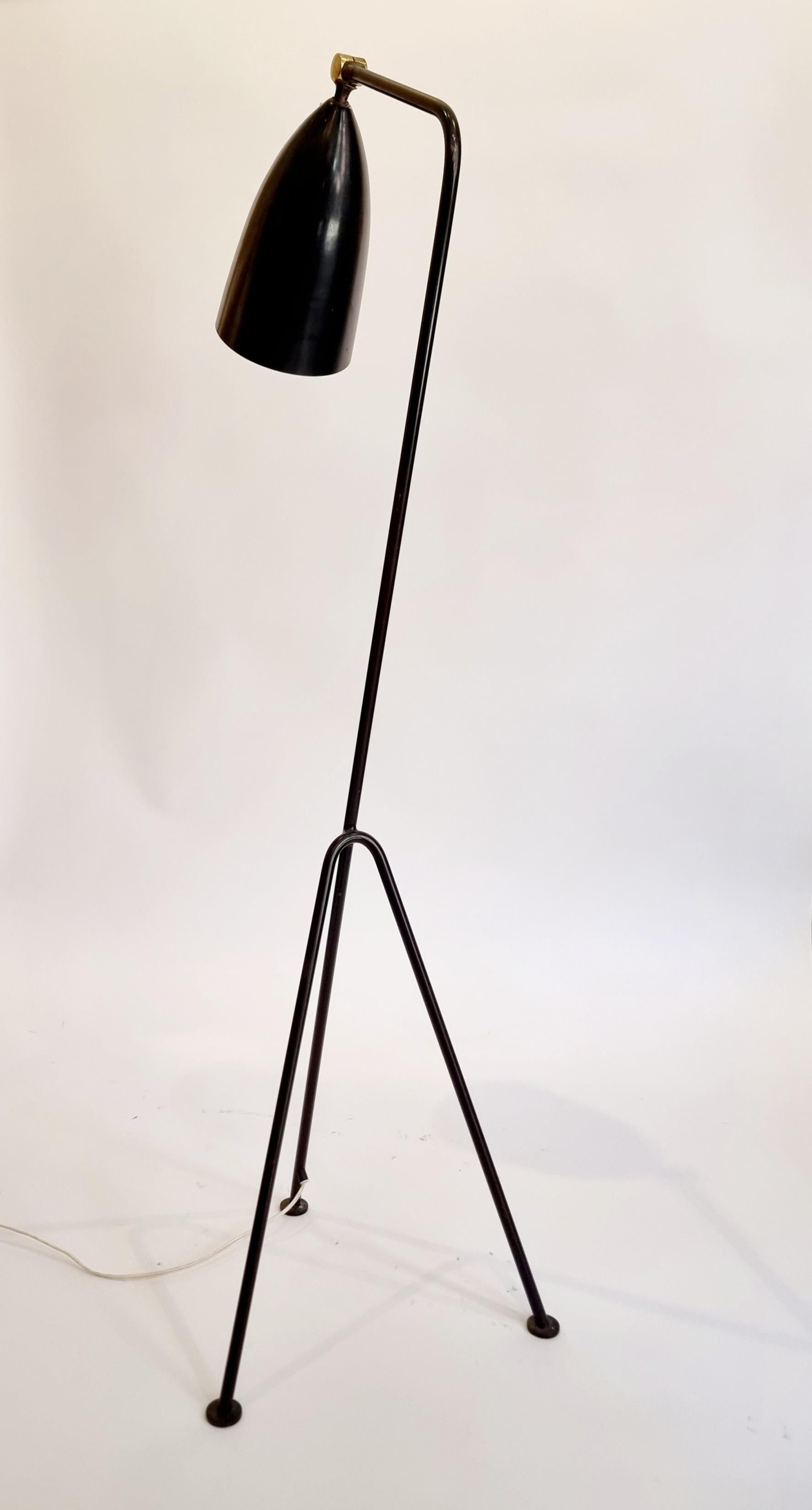 A true Scandinavian Modern Classic, designed in 1947 by the reowned Greta Magnusson Grossman for manufacturer Bergboms, Sweden 1950s. Model G-33 also known as the Grasshopper. This is the original production from 1950s. 


In original black laquered