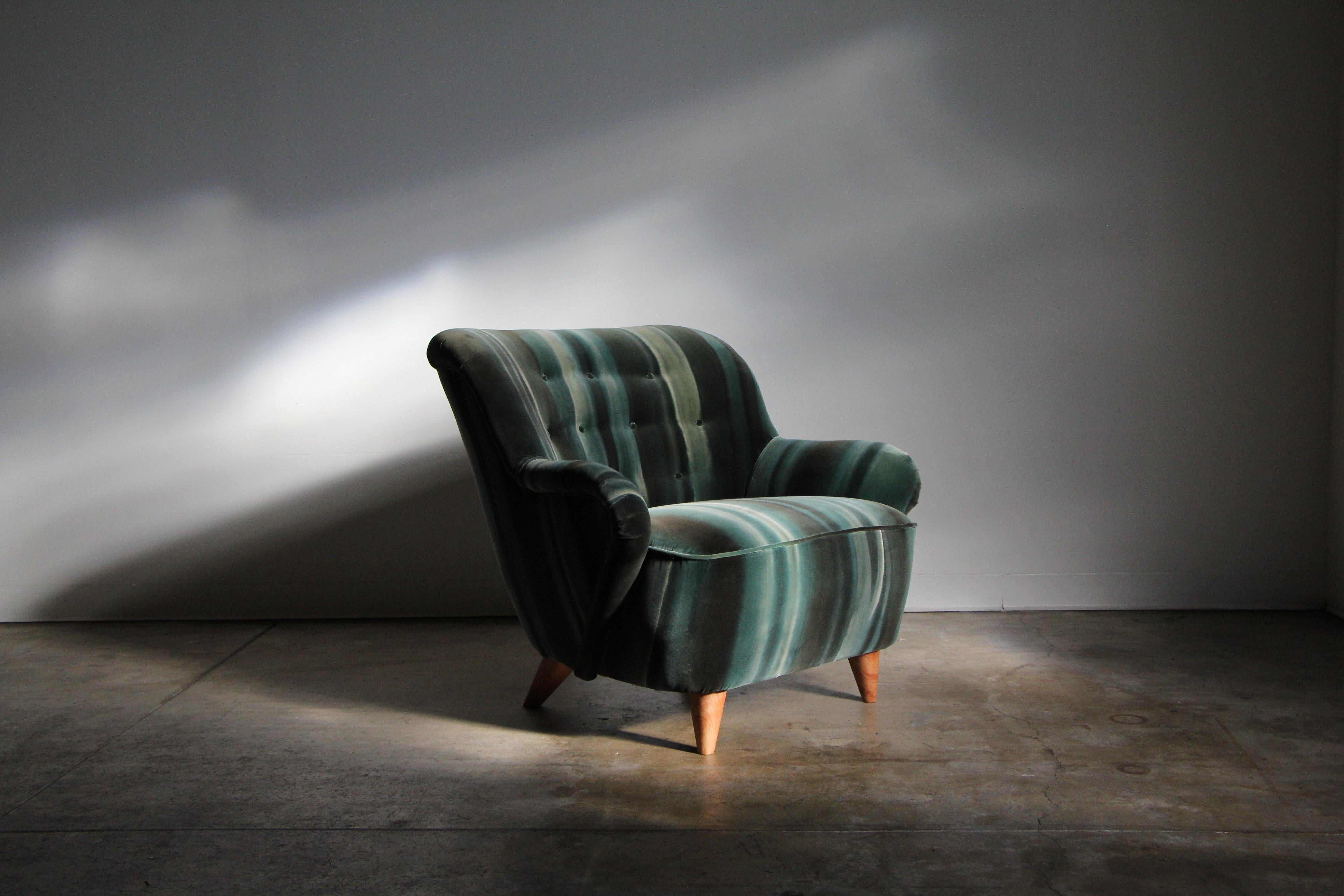 Greta Grossman Rare Velvet Lounge Chair for Barker Brothers, 1940s For Sale 2