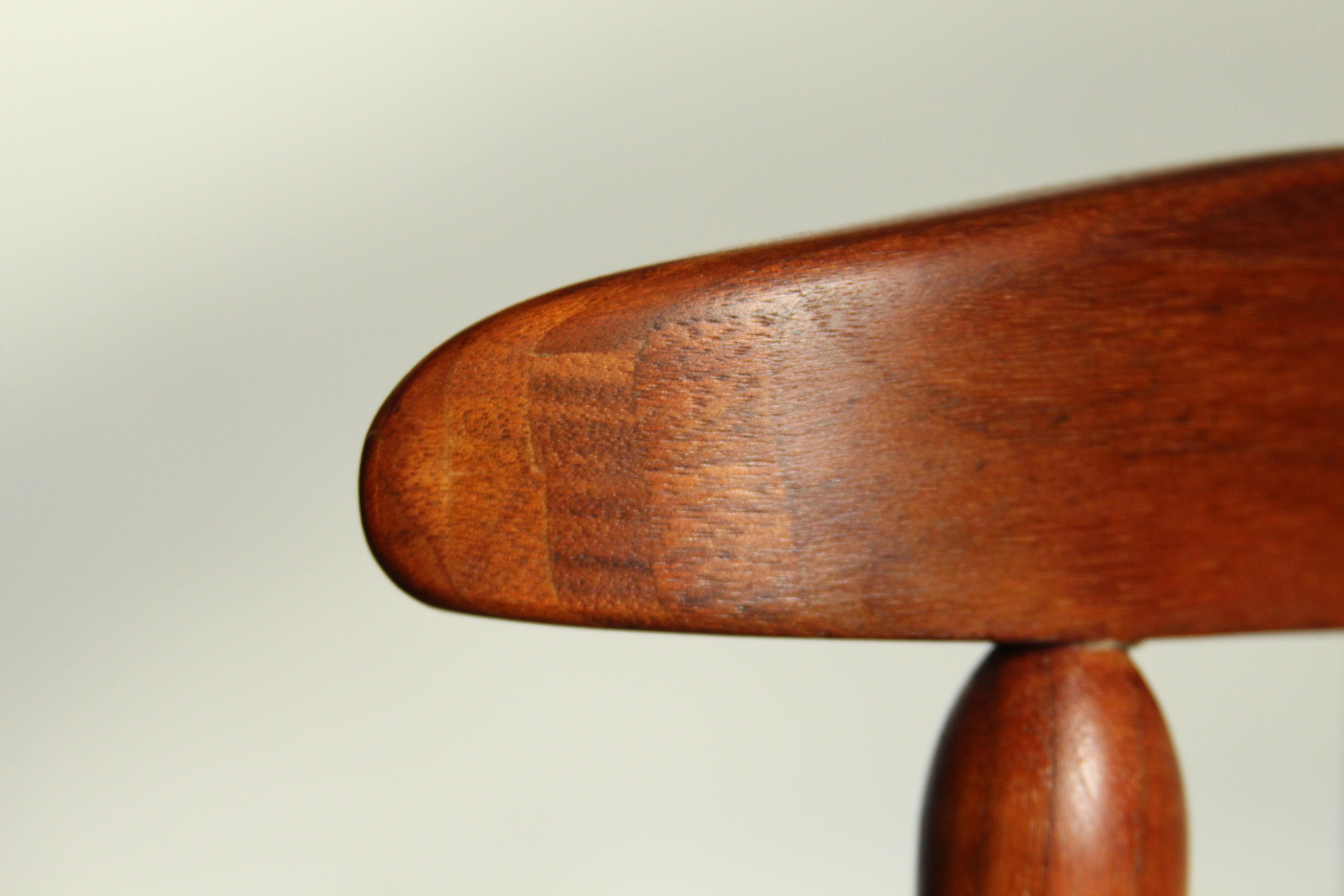 Greta Grossman Walnut and Leather Dining Chairs for Glenn of California, 1950s 7