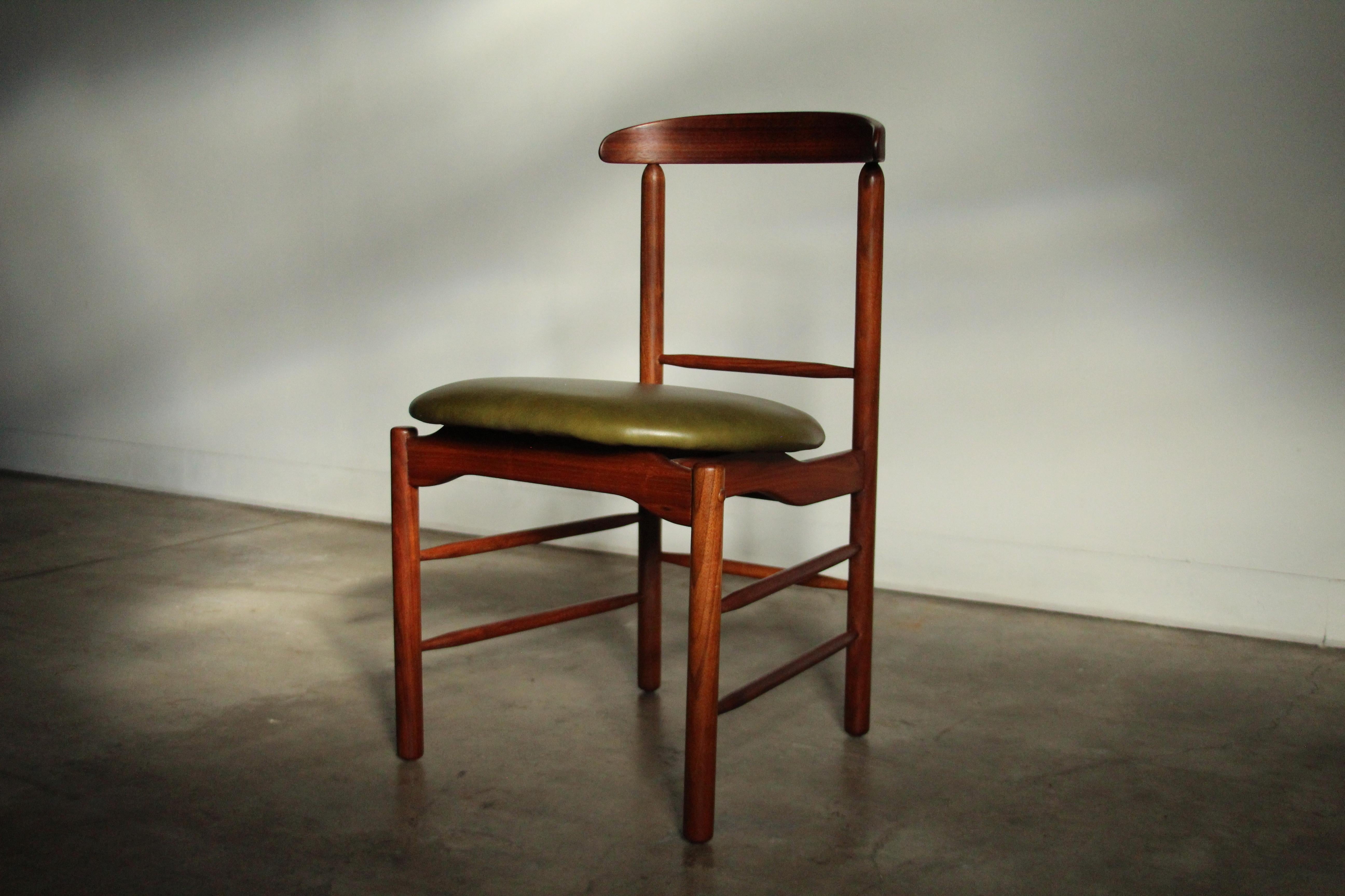 Greta Grossman Walnut and Leather Dining Chairs for Glenn of California, 1950s 13