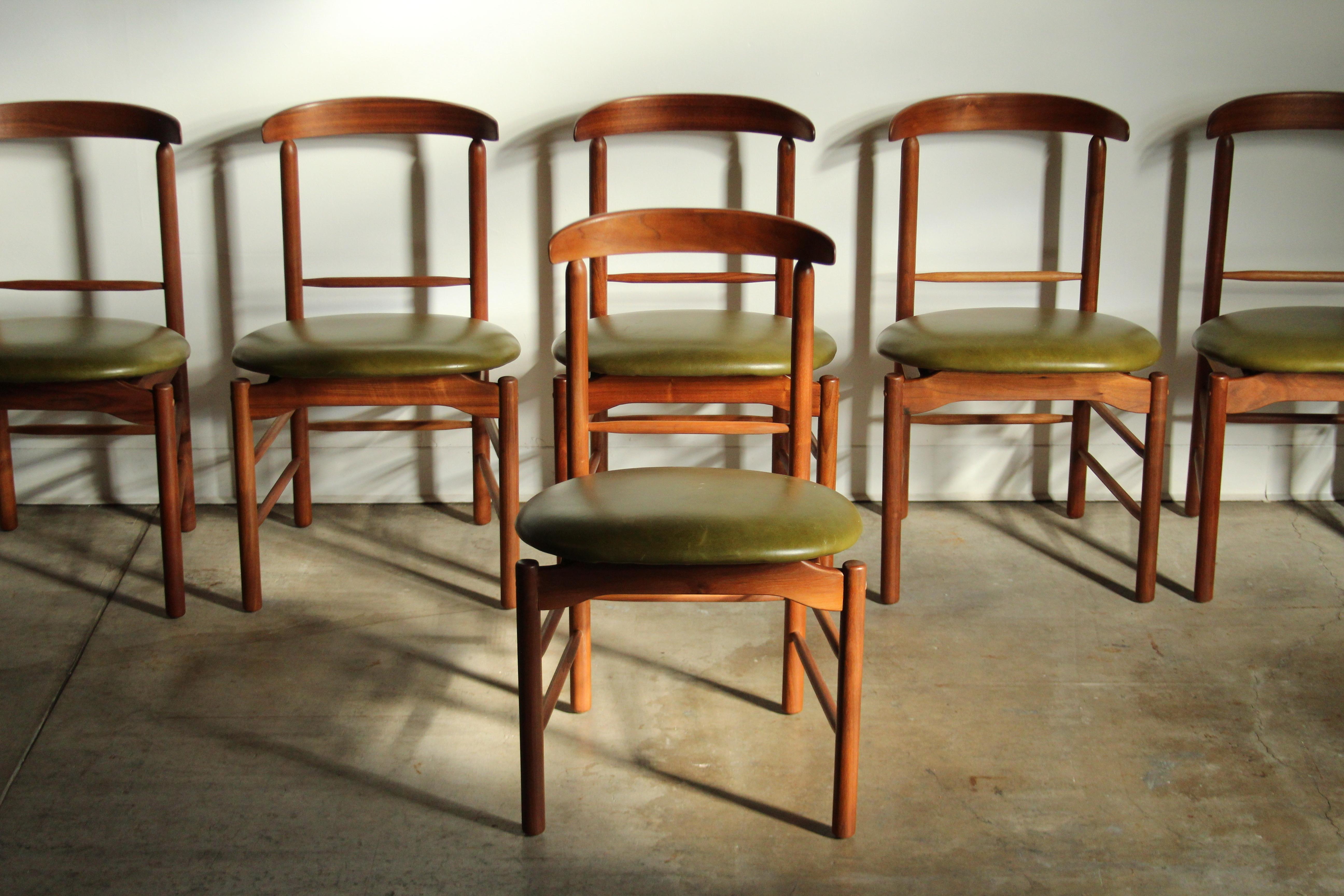 American Greta Grossman Walnut and Leather Dining Chairs for Glenn of California, 1950s