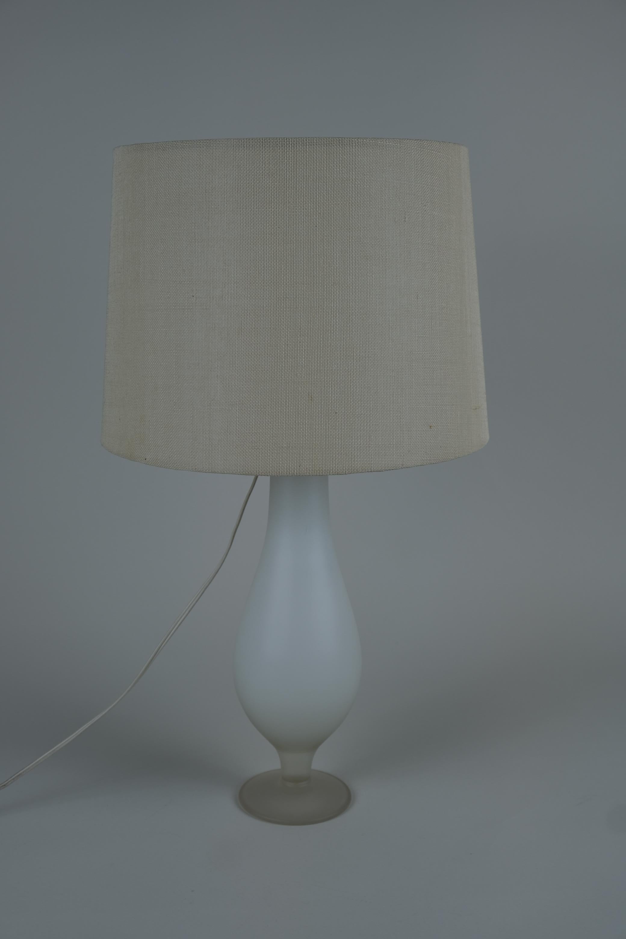 Mid-Century Modern Greta Lisa Jäderholm-Snellman Table Lamp in Frosted Glass, Finland 1950s For Sale
