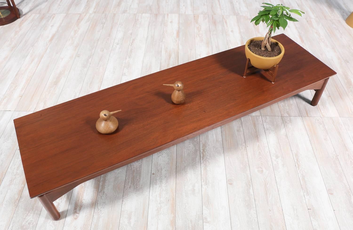 Mid-20th Century Greta M. Grossman Bench or Coffee Table for Glenn of California
