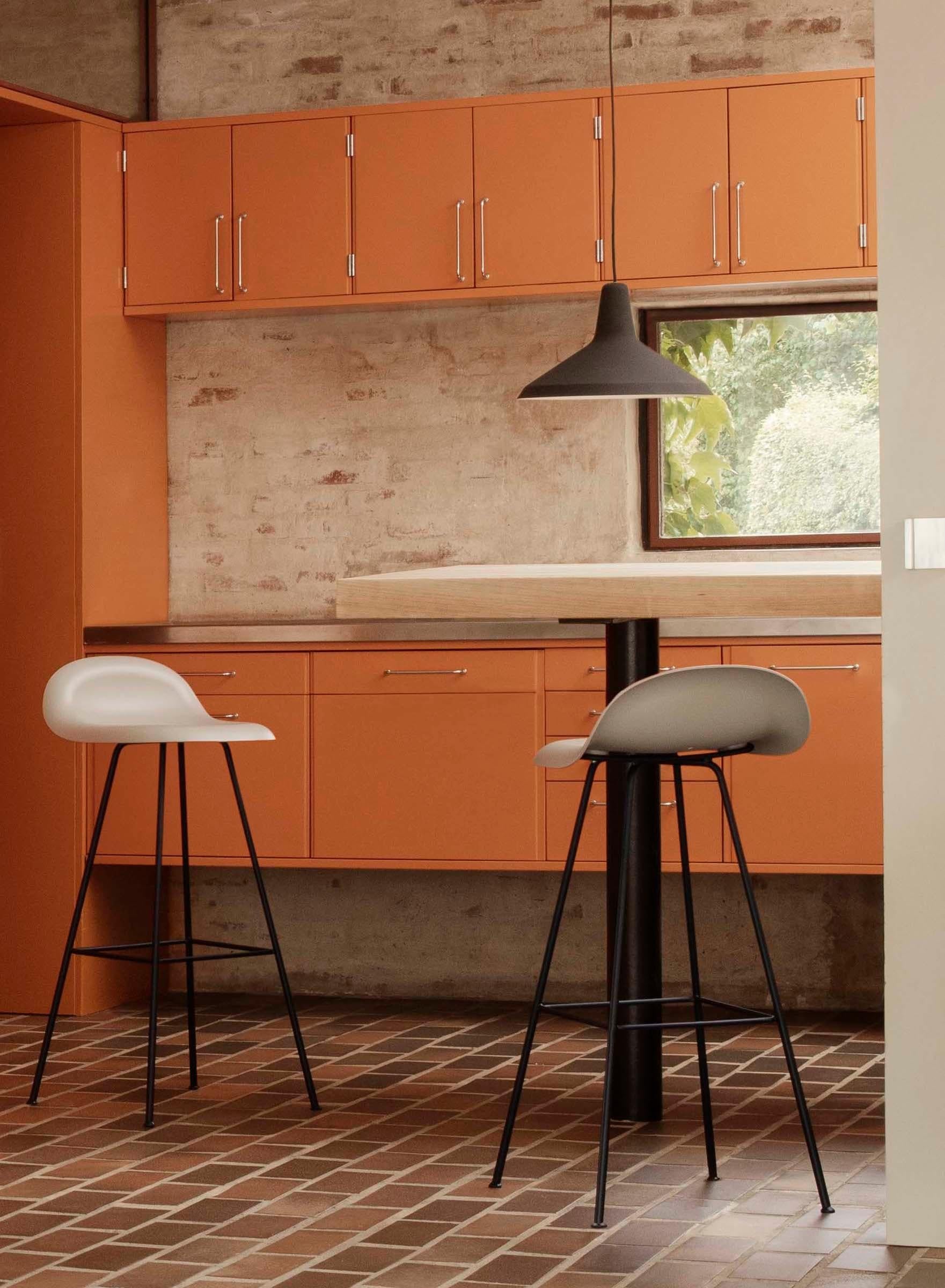 Greta M. Grossman G-10 Anhänger für GUBI (Schwedisch) im Angebot