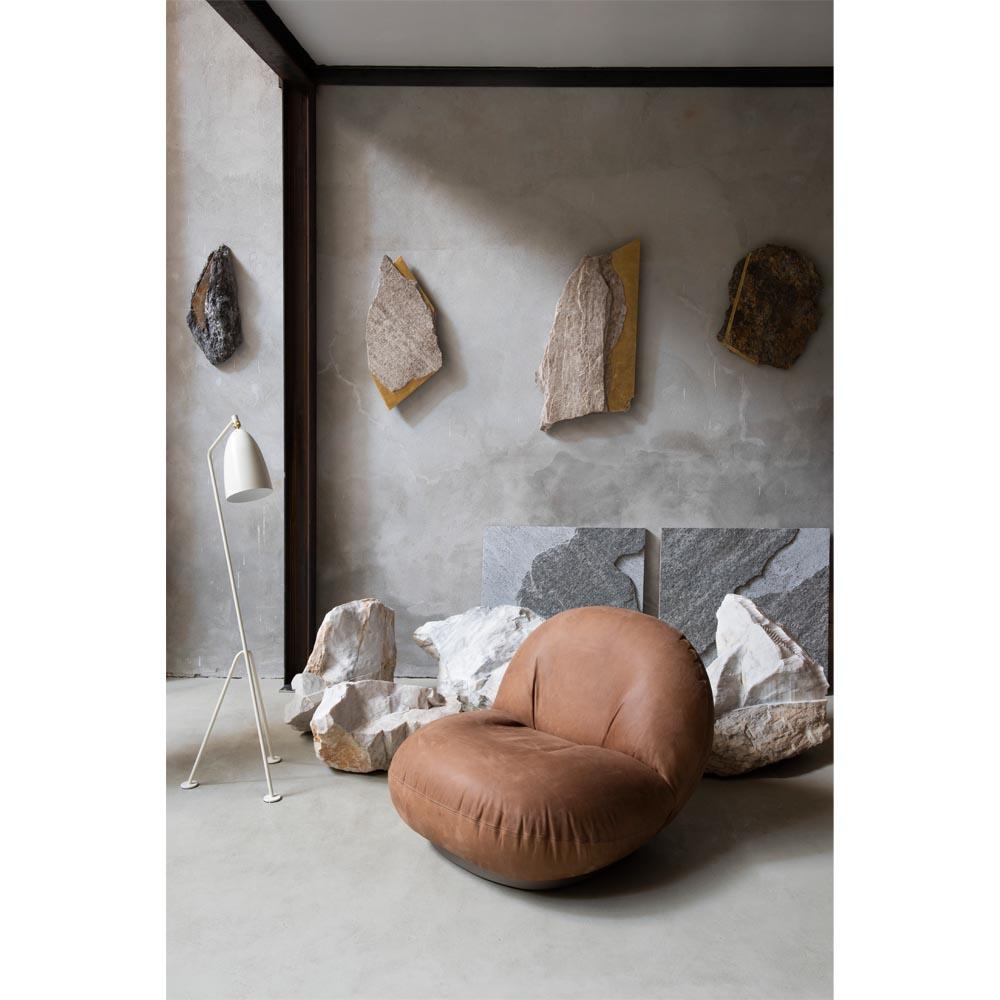 Powder-Coated Greta M. Grossman Grashoppa Floor Lamp Glossy Alabaster White for GUBI For Sale