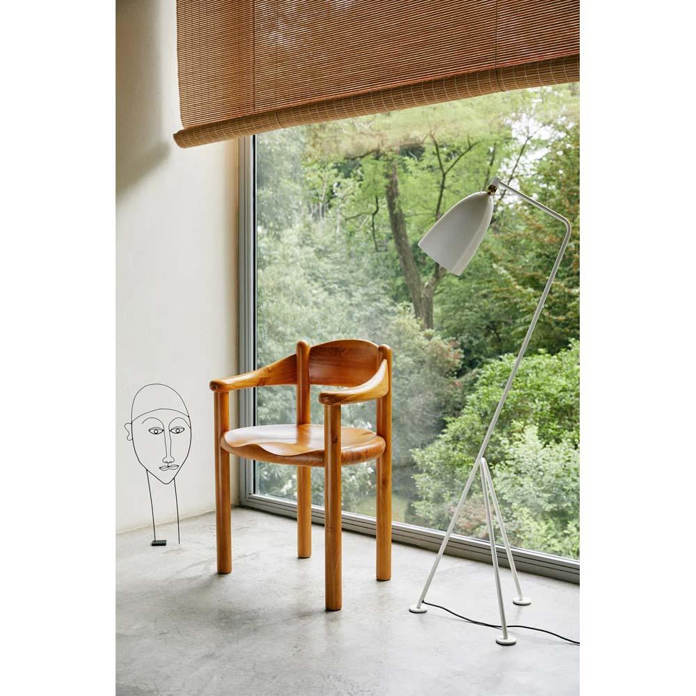 Greta M. Grossman Grashoppa Floor Lamp Glossy Alabaster White for GUBI In New Condition For Sale In New York, NY