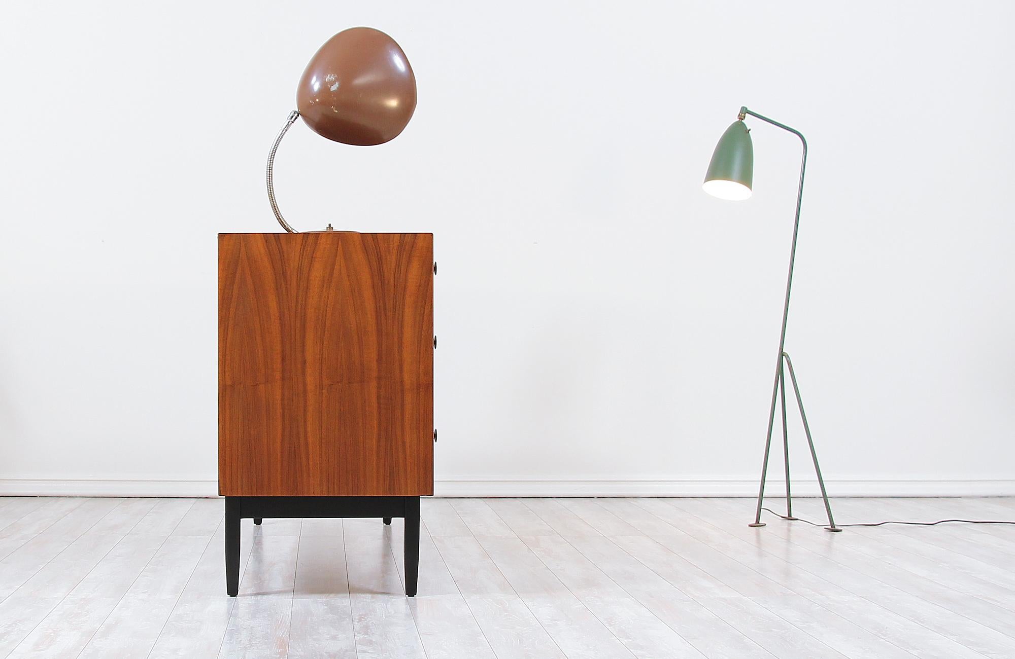 Greta M. Grossman Two-Tone Lacquered Dresser for Glenn of California In Excellent Condition In Los Angeles, CA
