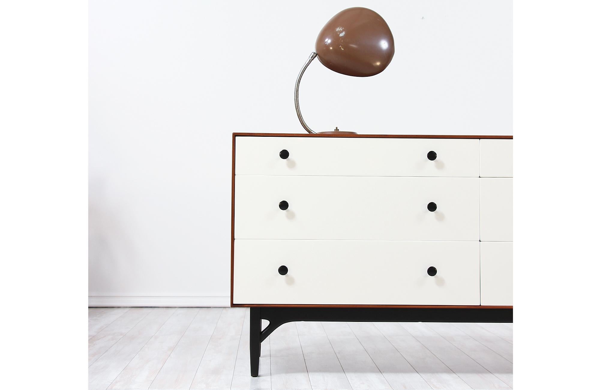 Greta M. Grossman Two-Tone Lacquered Dresser for Glenn of California 2