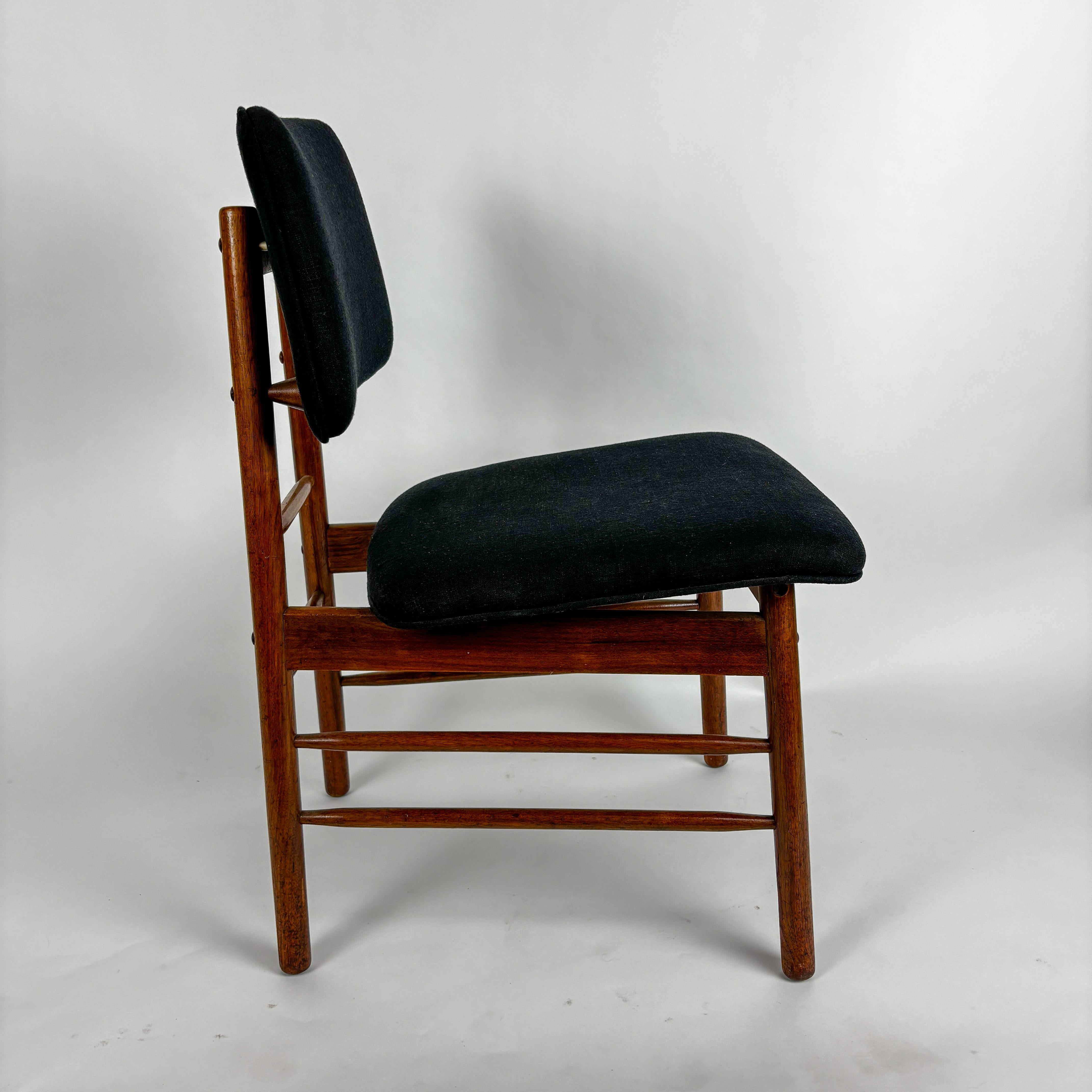 Mid-Century Modern Greta Magnuson Grossman for Glenn of California Walnut Dining Chair Set x4 1950 For Sale