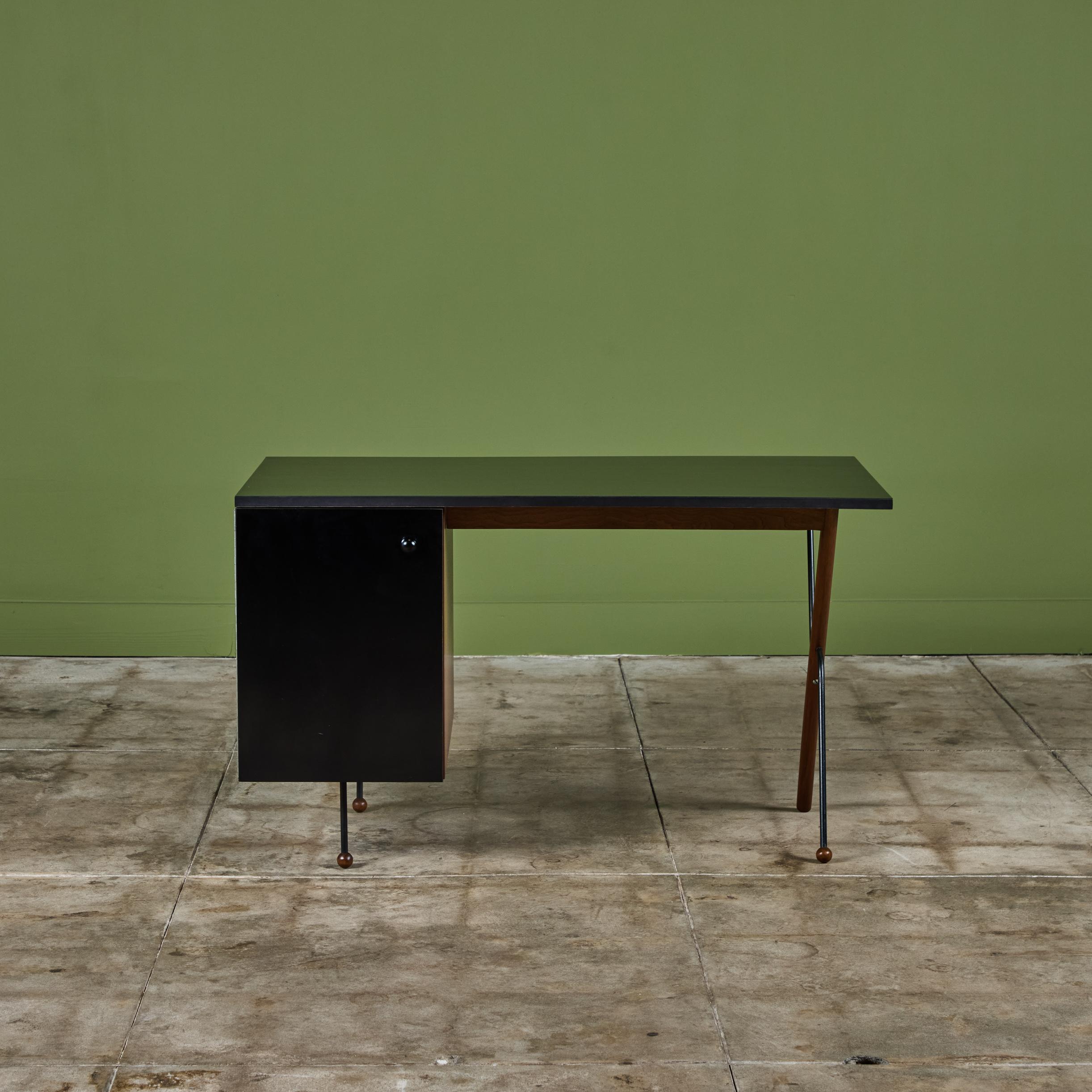 greta grossman desk