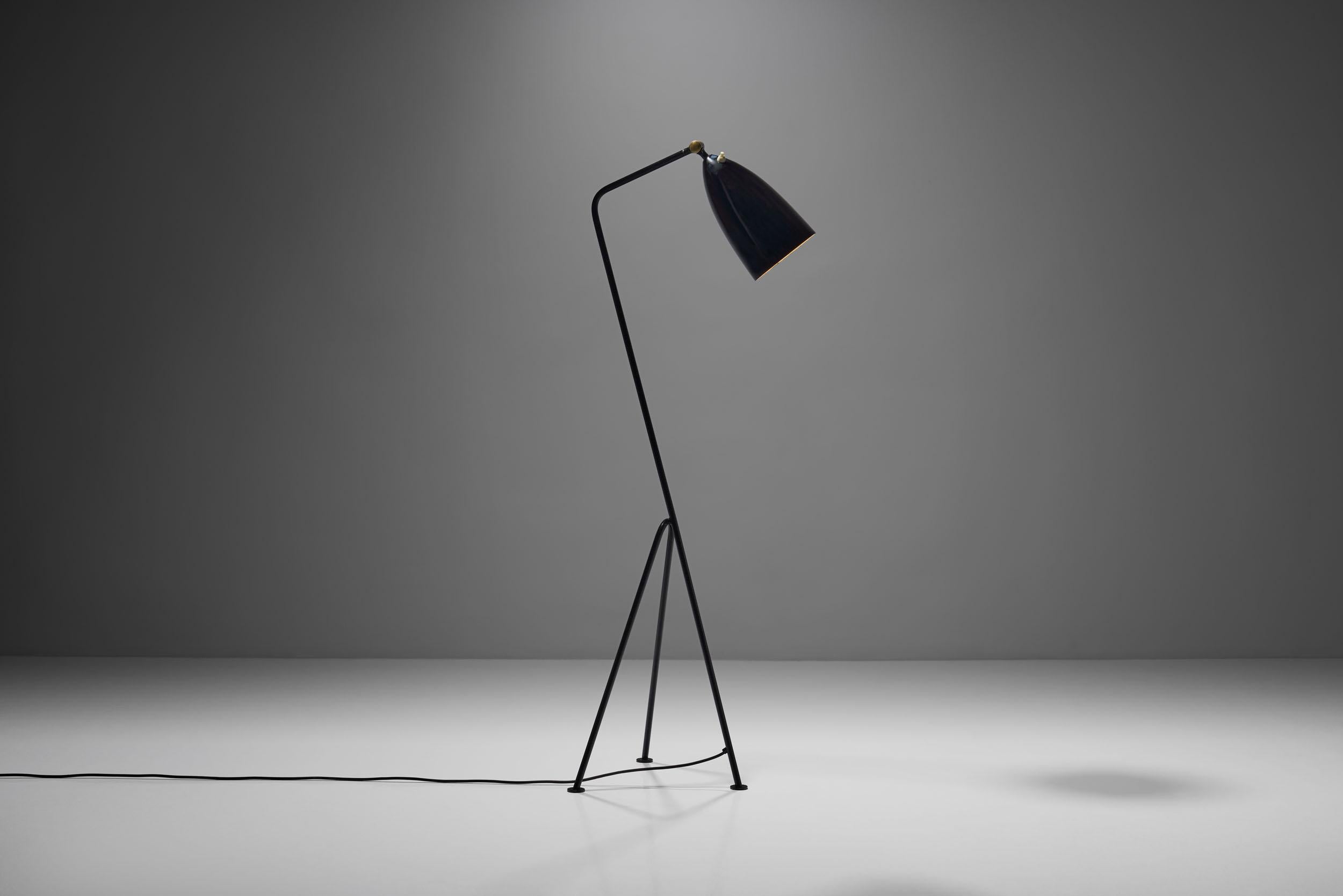 Greta Magnusson Grossman’s 1947 design, the “Gräshoppa” or the “G-33” model is among the most recognisable and known floor lamps of Scandinavian Modernism. Its signature appearance is based on the backwards-tilted tripod base and the simplistic