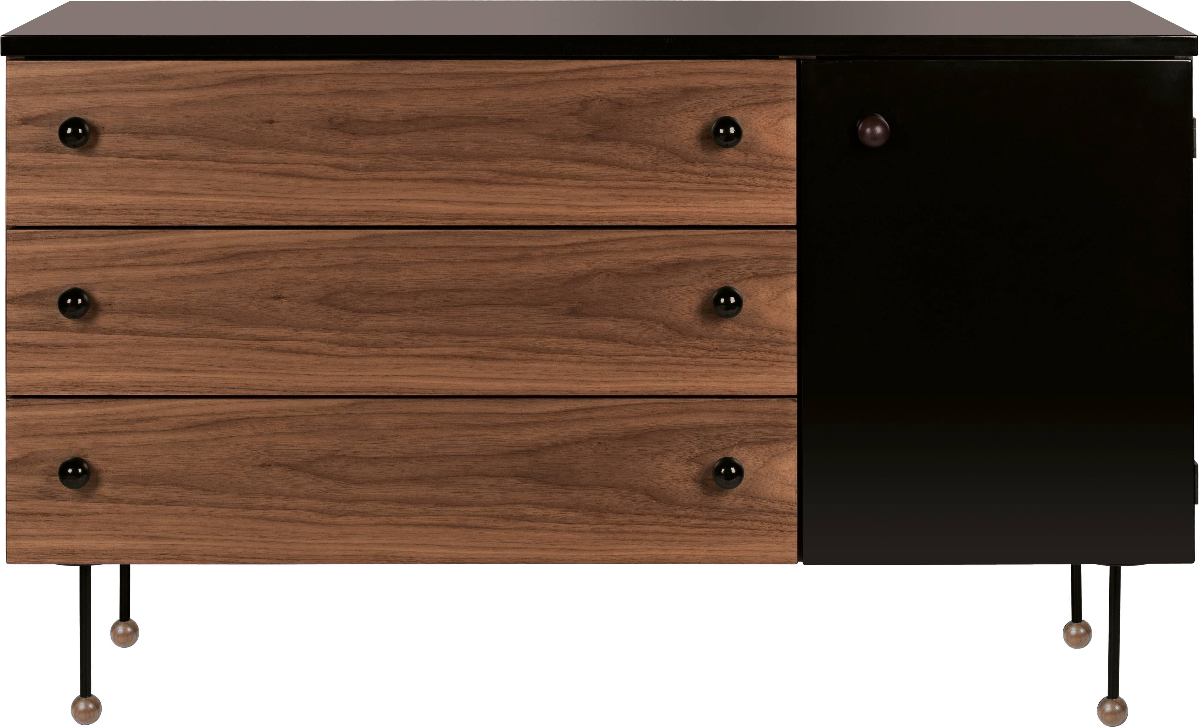 Commode longue à trois tiroirs Série 62 de Greta Magnusson Grossman Neuf - En vente à Glendale, CA