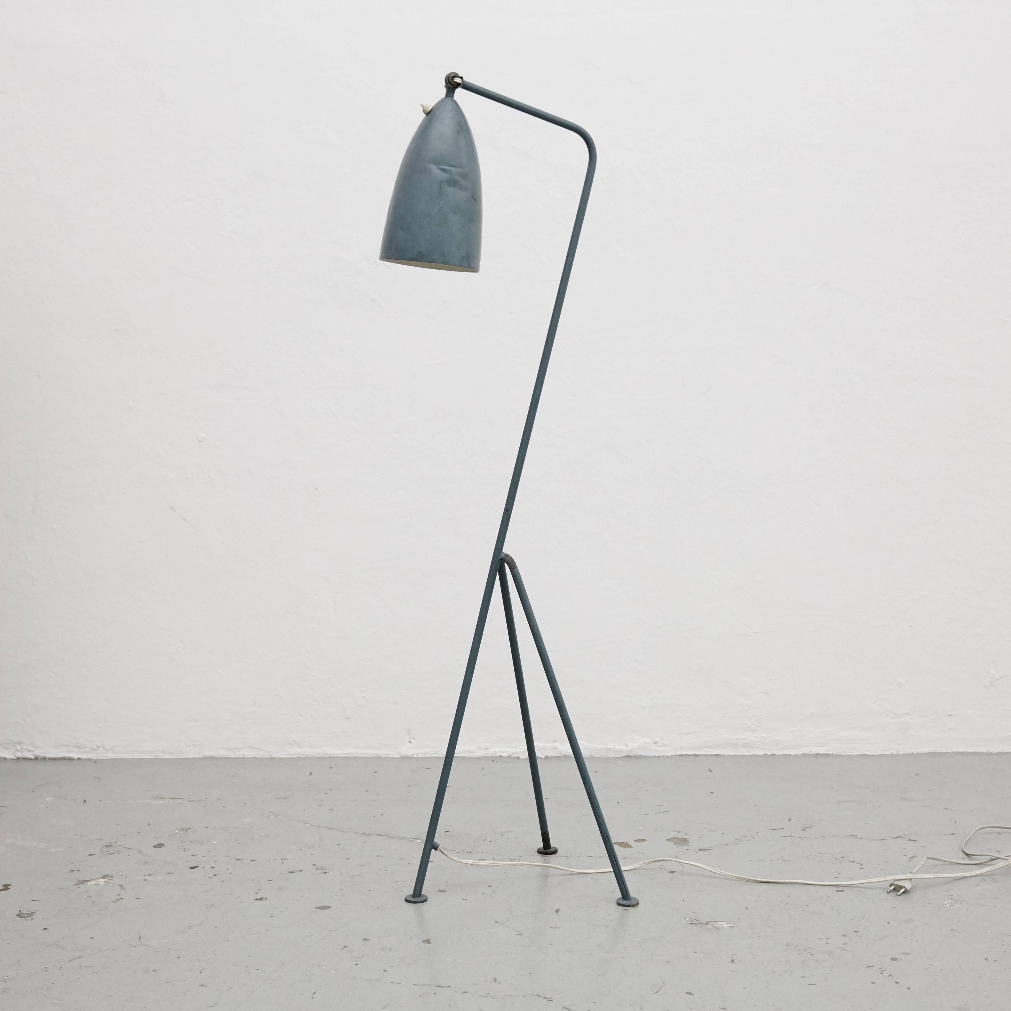 Floor lamp designed by Greta Magnusson Grossman in Sweden, circa 1947.

In original condition, with minor wear consistent with age and use, preserving a beautiful patina.

Greta Magnusson-Grossman (July 21, 1906-August 1999) was a Swedish