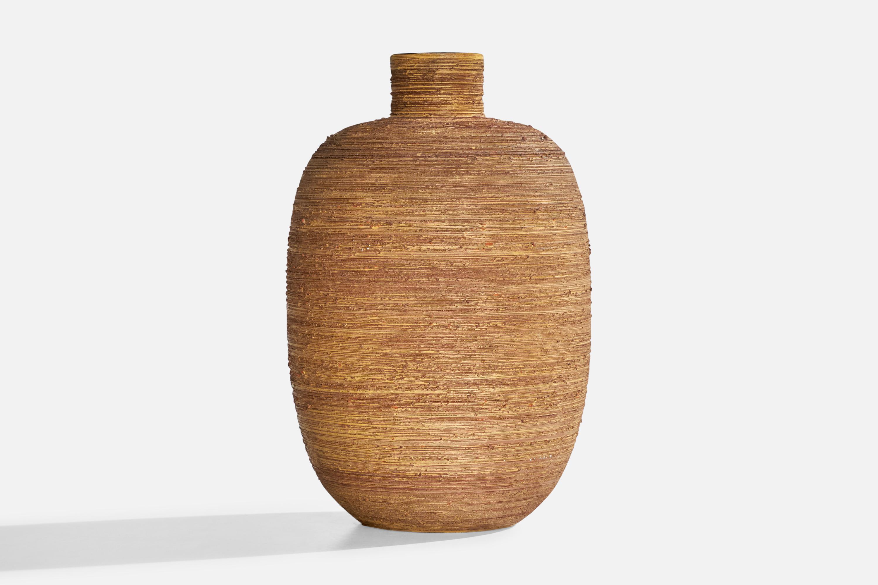 Svedese Greta Runeborg, Vaso, Terracotta, Svezia, anni '40 in vendita
