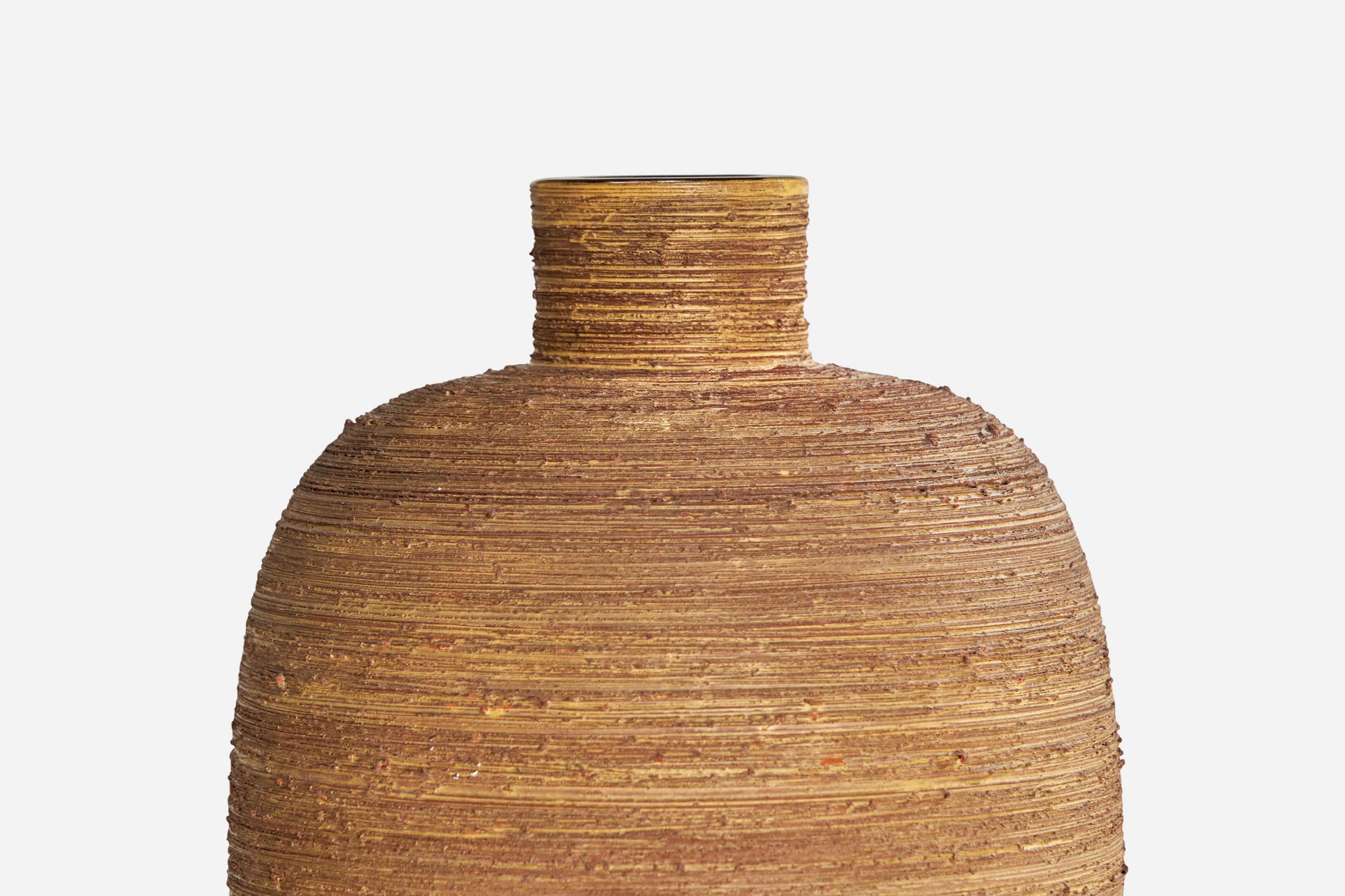 Metà XX secolo Greta Runeborg, Vaso, Terracotta, Svezia, anni '40 in vendita