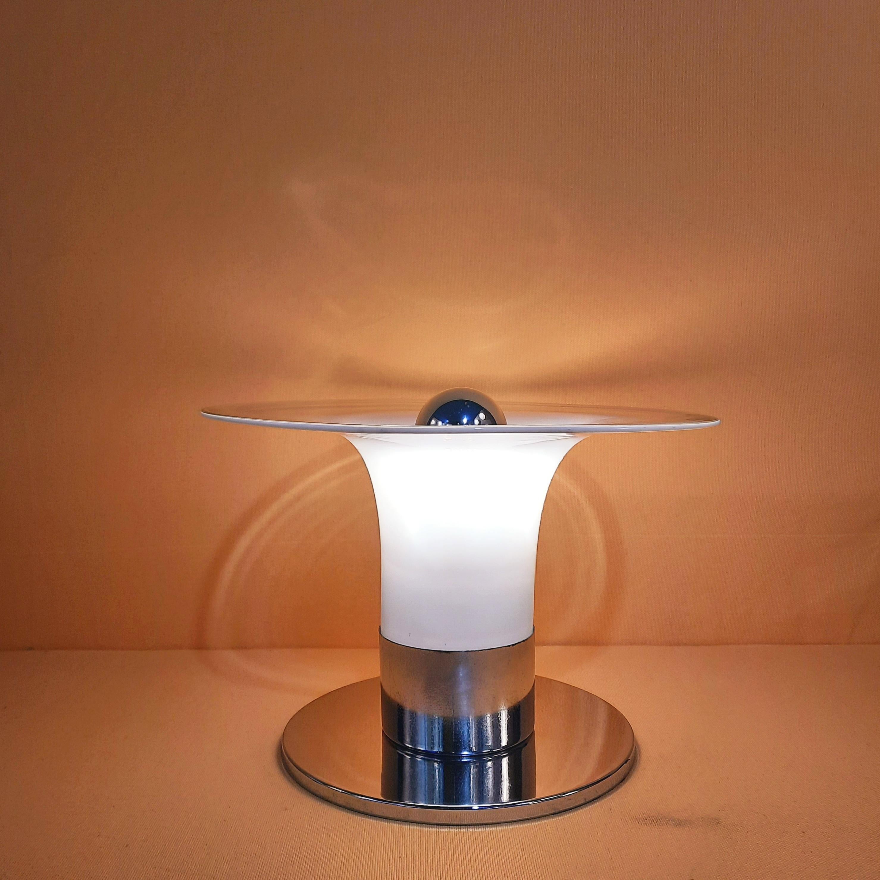 Lampe de table Greta, Guisto Toso, Leucos, 1972 en vente 3