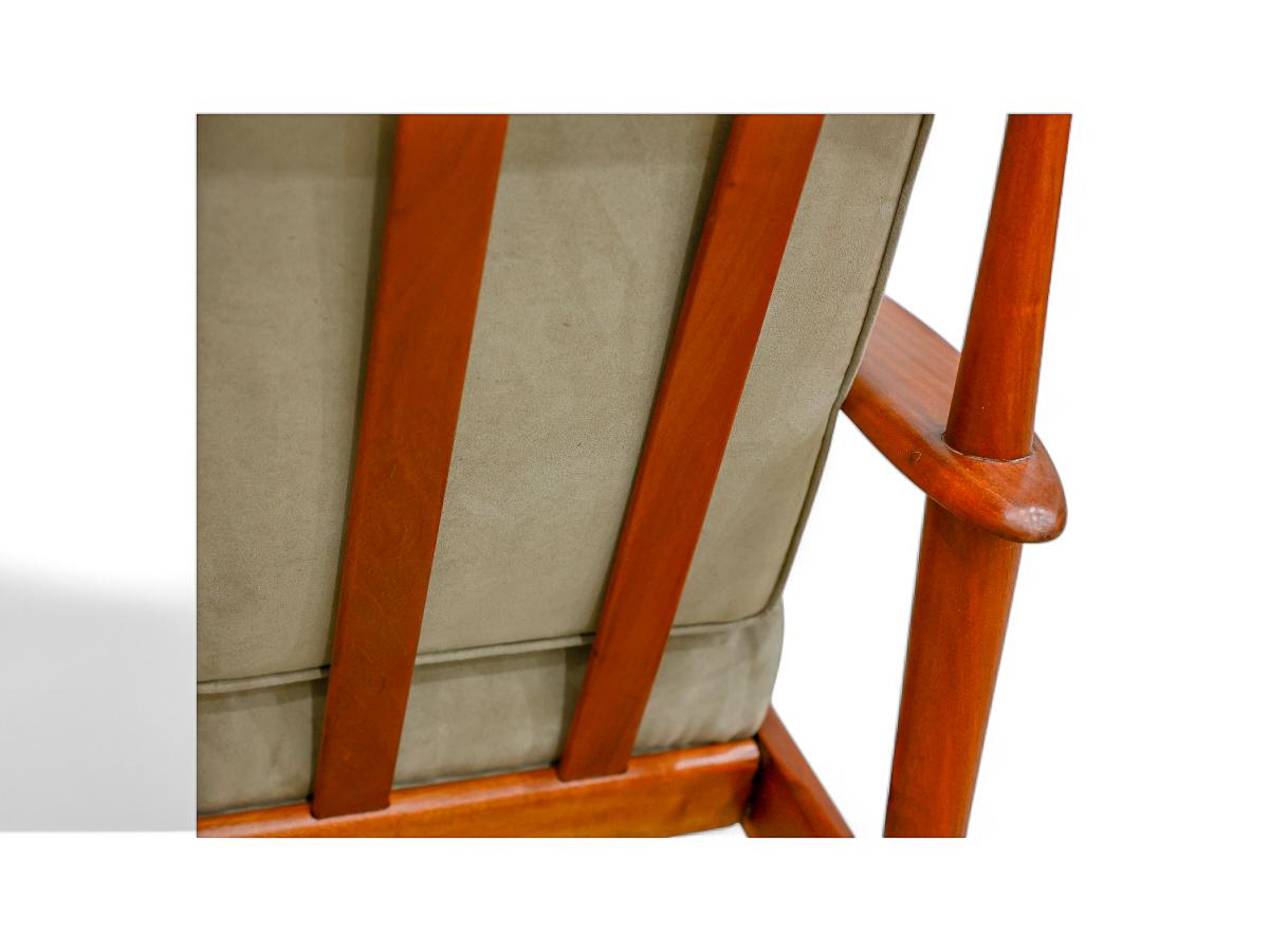 Grete Jalk Armchair in Hardwood & Beige Ultra Suede, Rino Levi, 1960 For Sale 1