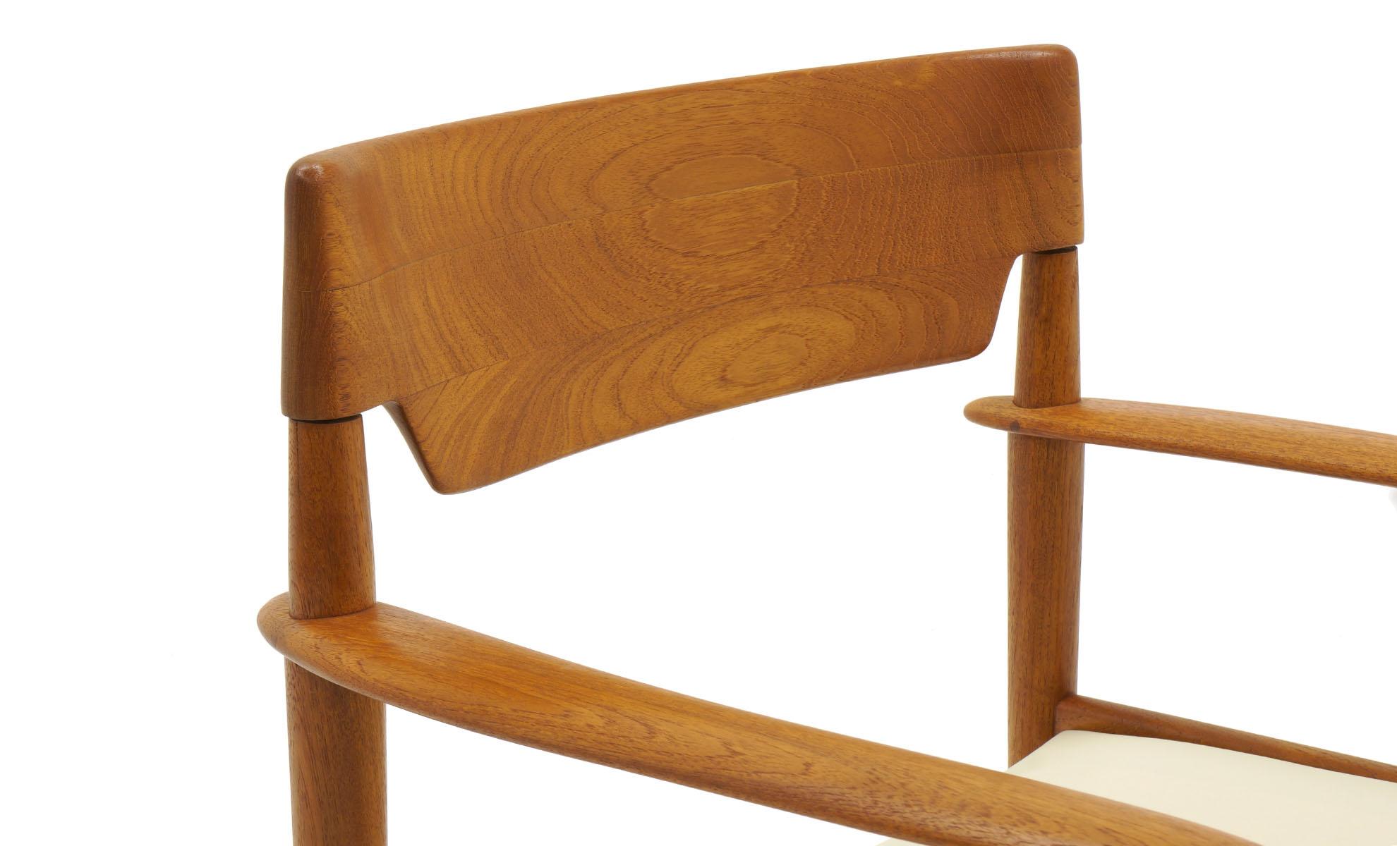 Scandinavian Modern Grete Jalk Chair with Arms, Teak with New Leather Upholstery, Beautiful Form For Sale