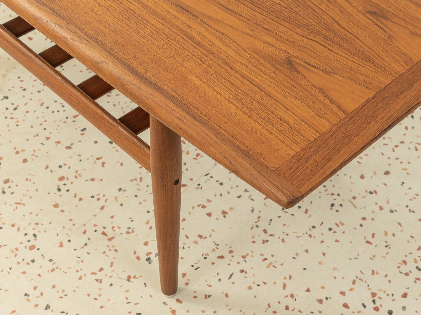 Mesa de centro Grete Jalk Fabricada por Glostrup, años 60, Made in Denmark Danés en venta