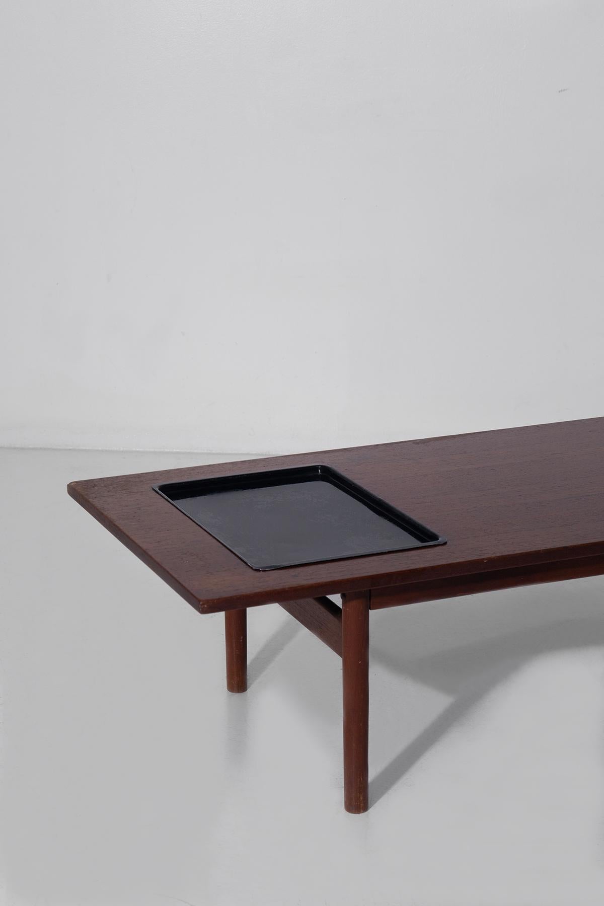 Mid-Century Modern Grete Jalk Coffee table Mod PJ56B for Poul Jeppesen For Sale