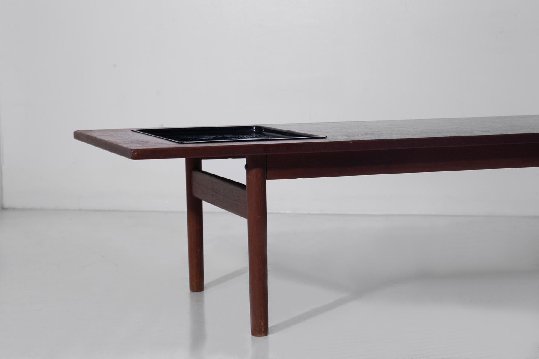 Grete Jalk Coffee table Mod PJ56B for Poul Jeppesen For Sale 2