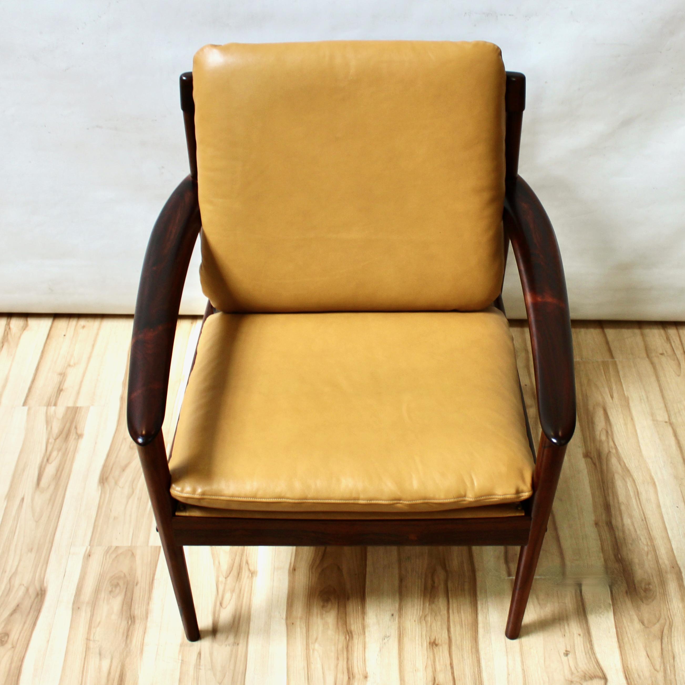 Grete Jalk Danish Modern Rosewood Model 56 Lounge Chair In Excellent Condition In Sacramento, CA