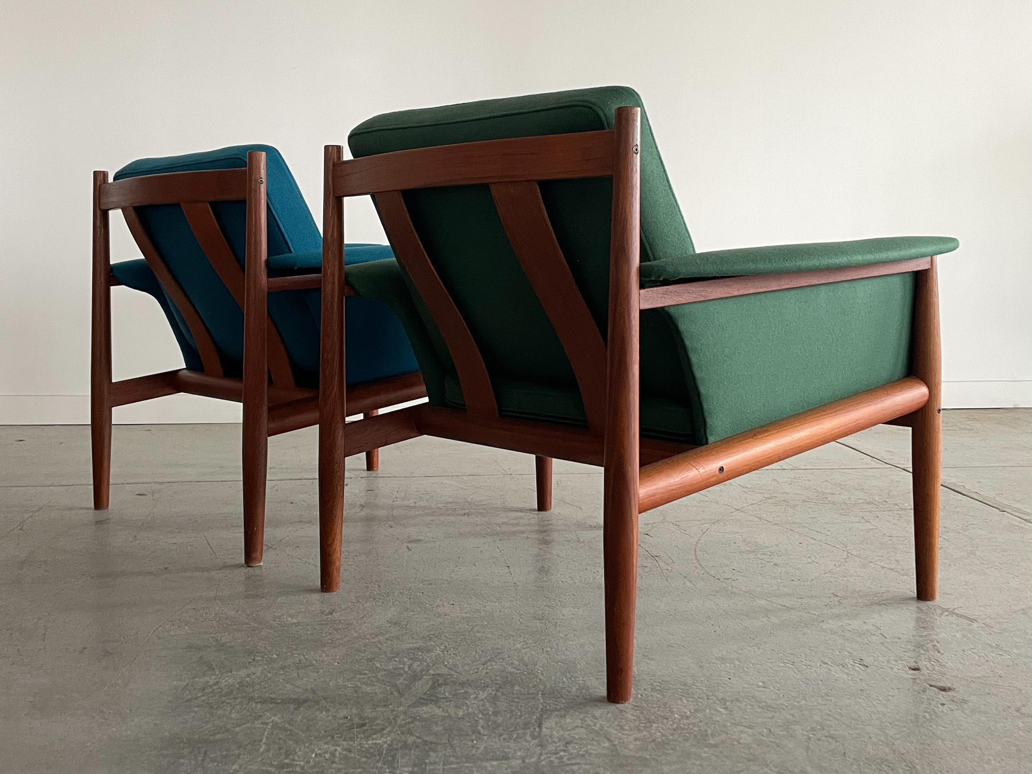 Grete Jalk Danish Teak Lounge Chairs for France and Son In Good Condition For Sale In Winnipeg, MB