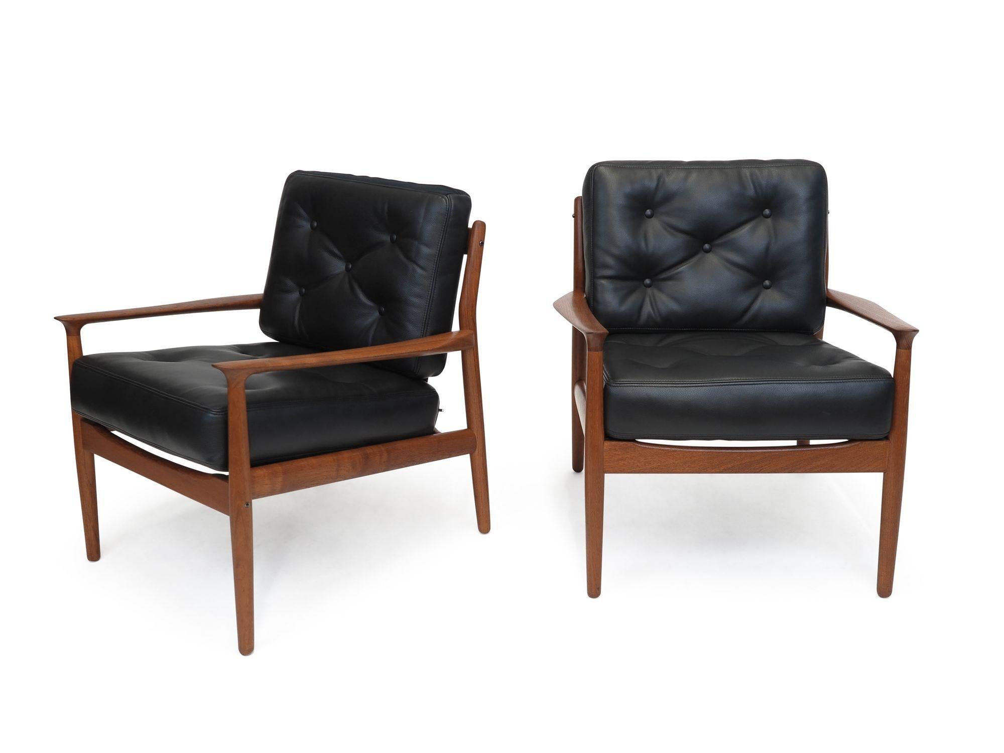 Grete Jalk Danish Teak Lounge Chairs in Black Leather 3