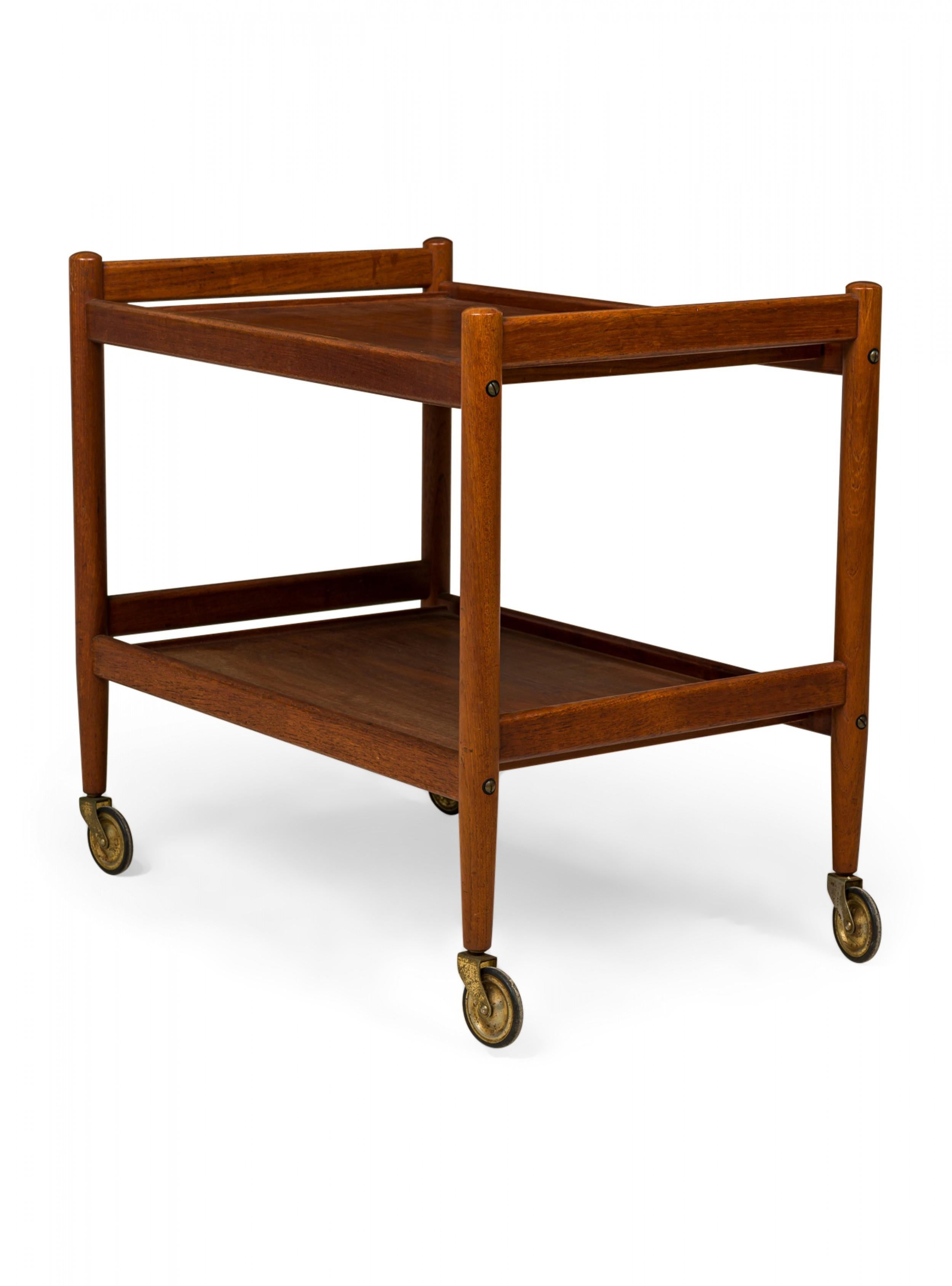 Grete Jalk Danish Teak Serving Trolley In Good Condition For Sale In New York, NY