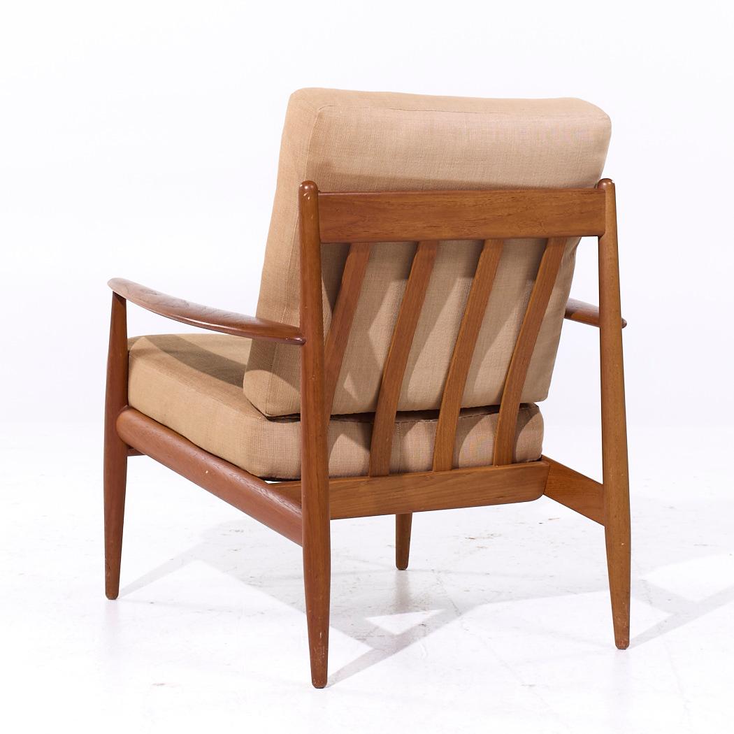 Grete Jalk for France and Son F118 Mid Century Danish Teak Lounge Chairs - Pair For Sale 3