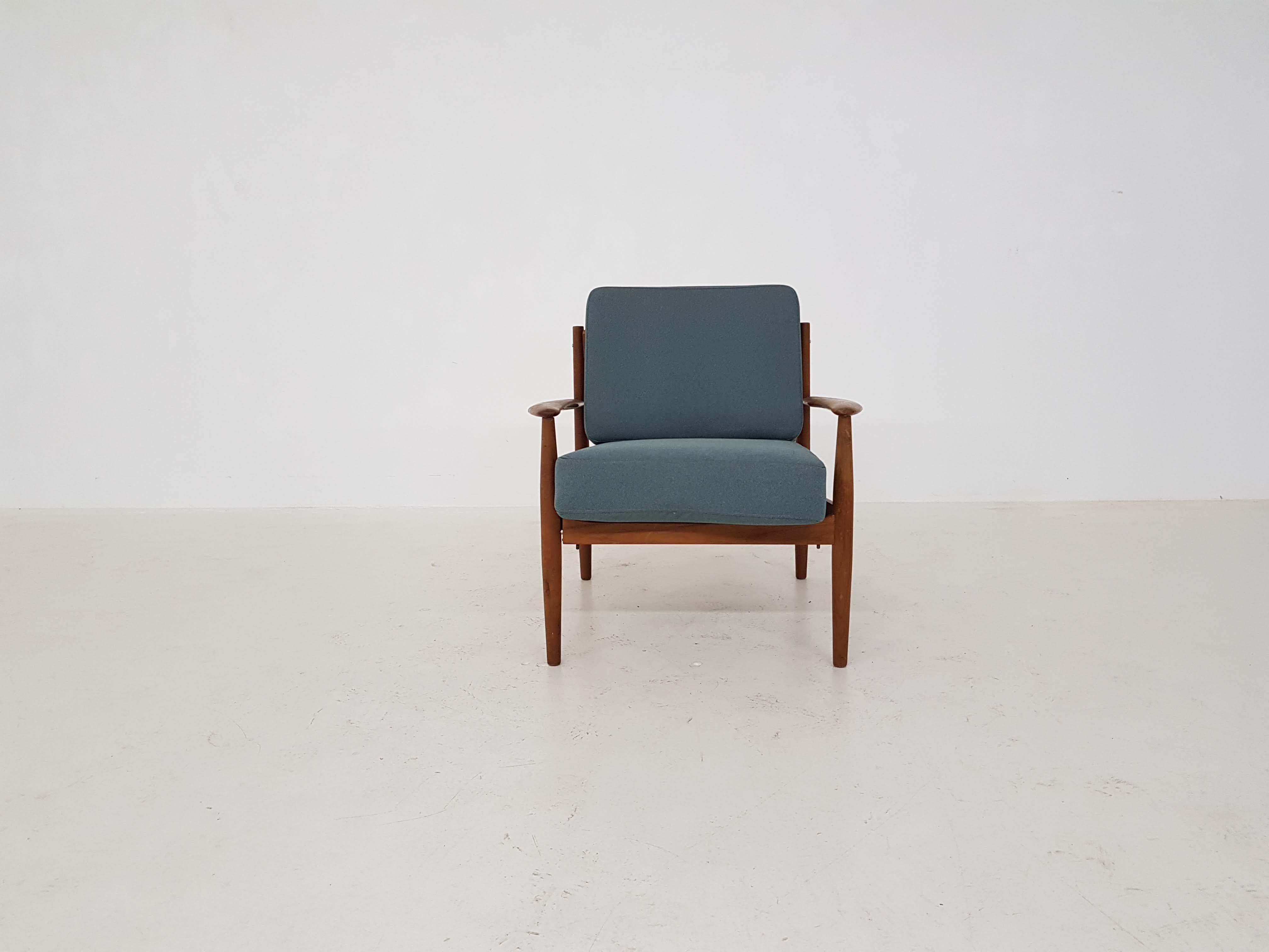 Scandinavian Modern Grete Jalk for France and Sons Lounge Chair Model 118, Denmark, 1960s