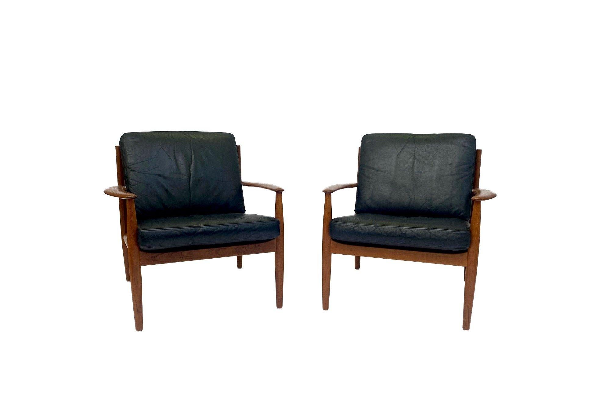 Grete Jalk For France & Søn Teak And Black Leather Lounge Armchair Mid Century  4