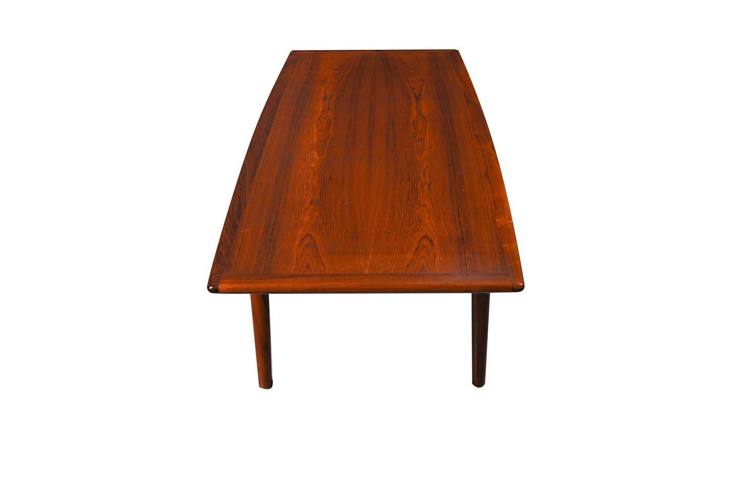 Grete Jalk for Glostrup Mid Century Danish Modern Rosewood Coffee Table For Sale 2