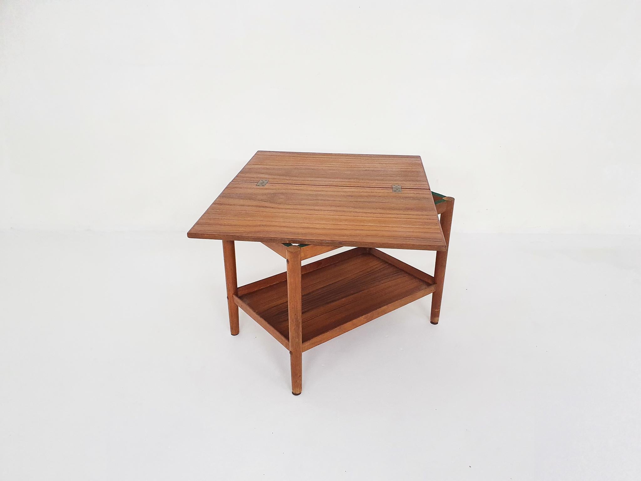 Danish Grete Jalk for Poul Jeppesen, Foldable Side Table, Denmark 1960's For Sale