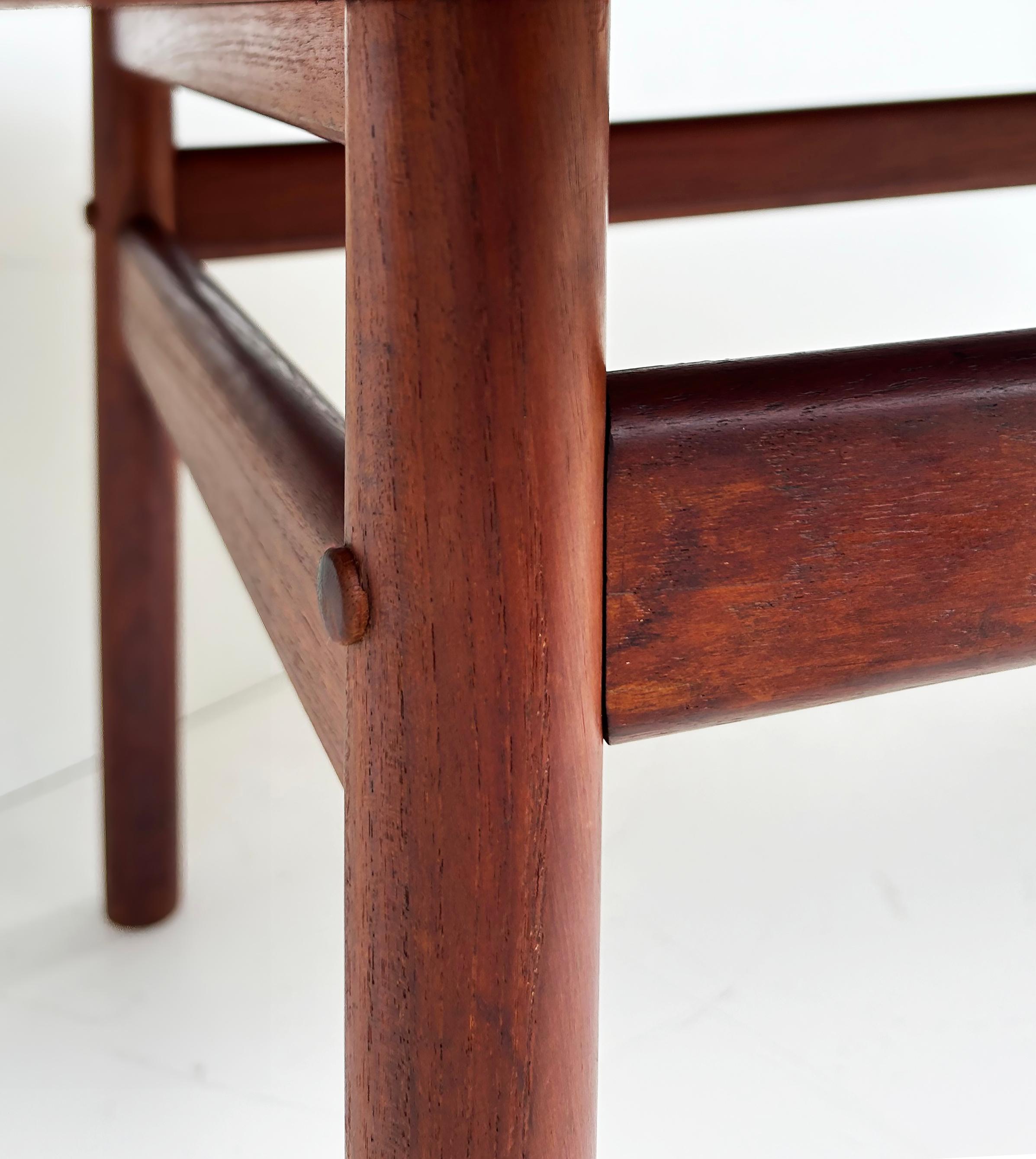 20th Century Grete Jalk Glostrup Mobelfabrik Teak Surfboard Coffee Table from Denmark For Sale
