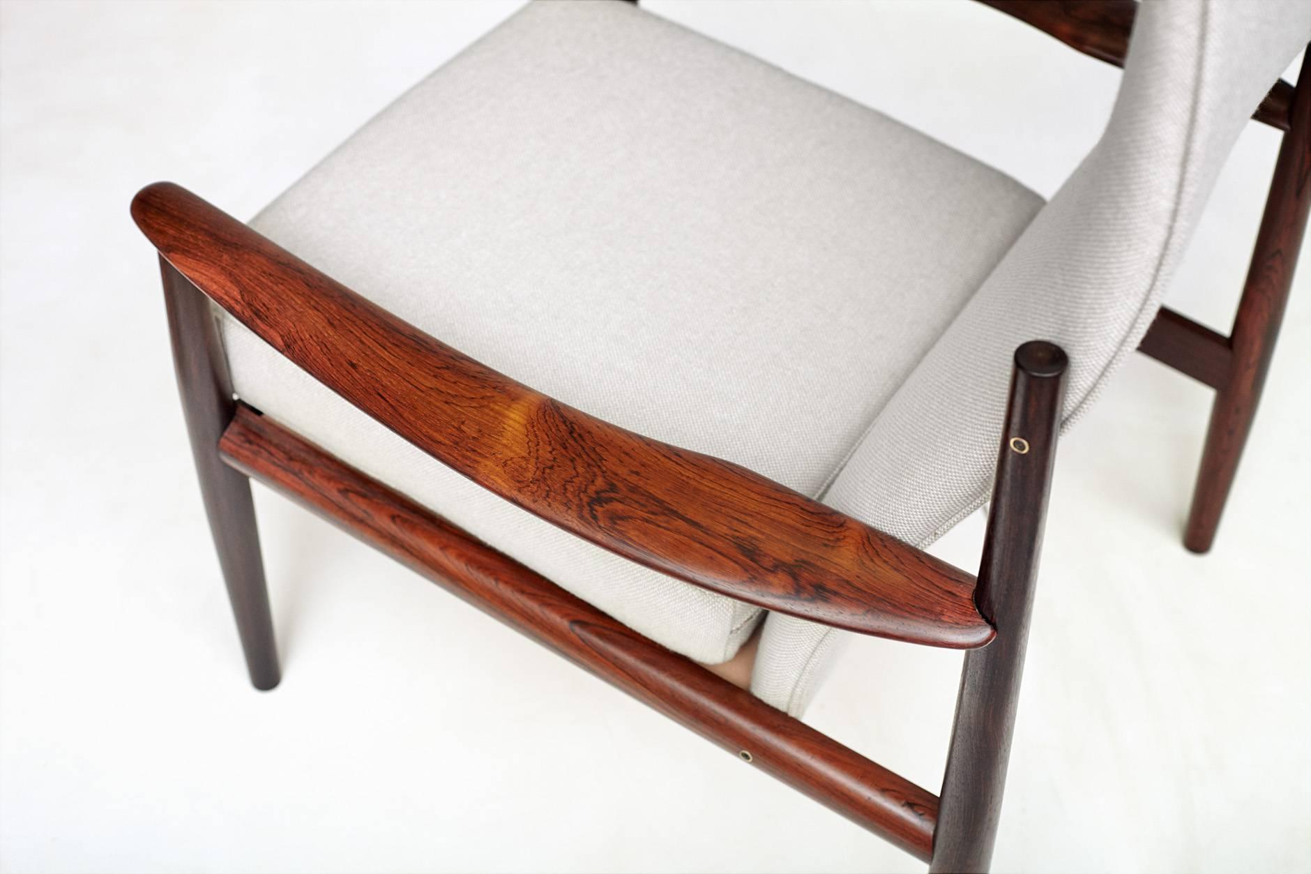 Grete Jalk High Back Rosewood Lounge Chair In Excellent Condition In London, GB