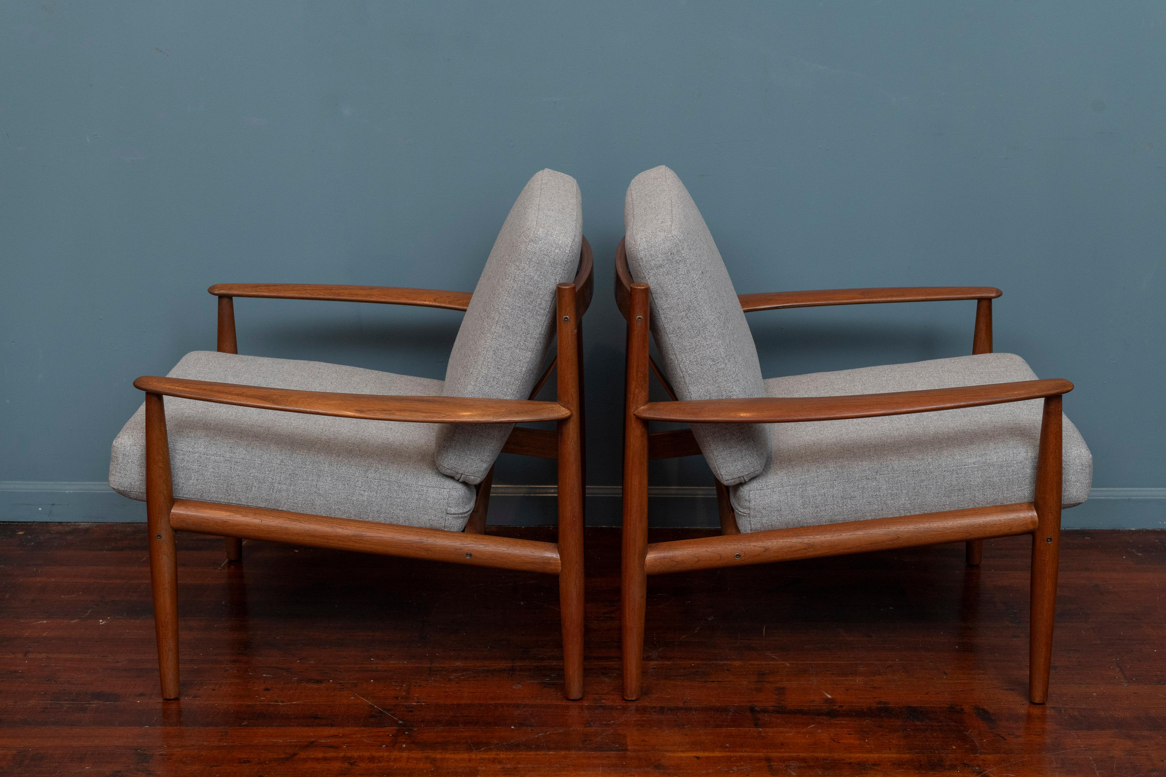 Mid-20th Century Grete Jalk Lounge Chairs for France & Son Model 128 For Sale